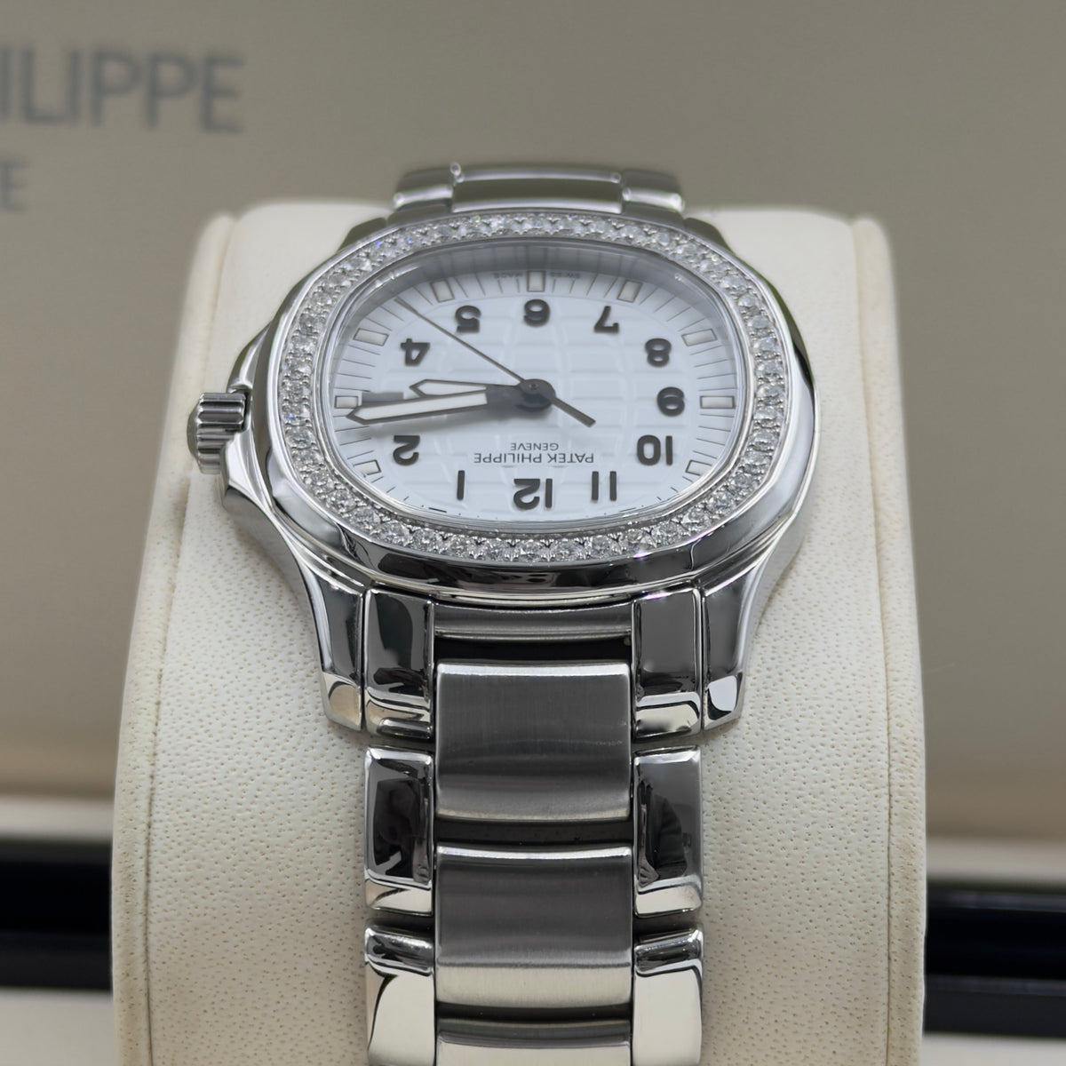Patek Philippe Aquanaut White Dial Factory Diamond Bezel 5087/1A - Full Set (2012)
