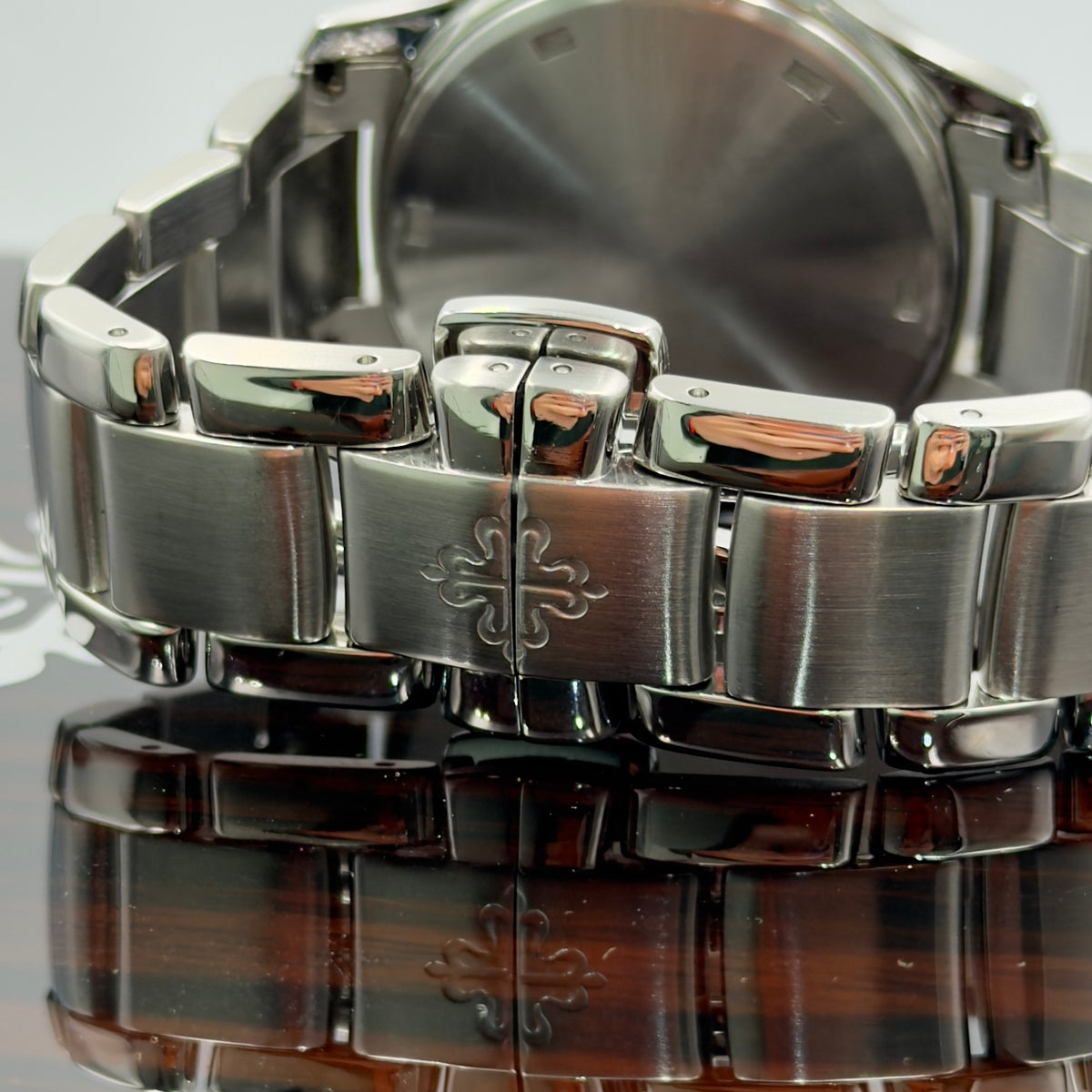 Patek Philippe Aquanaut White Dial Factory Diamond Bezel 5087/1A - Full Set (2012)