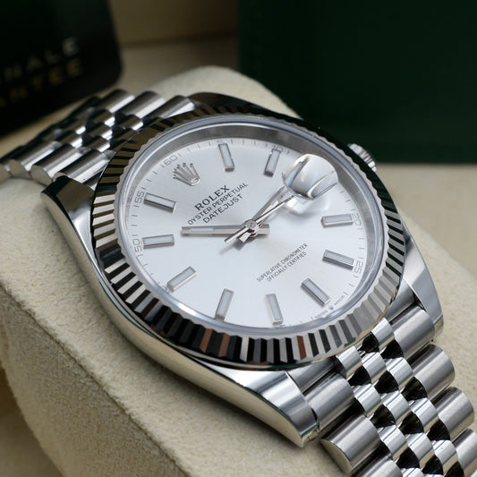 Datejust 41 Silver Baton Dial 126334 - Full Set (2025)
