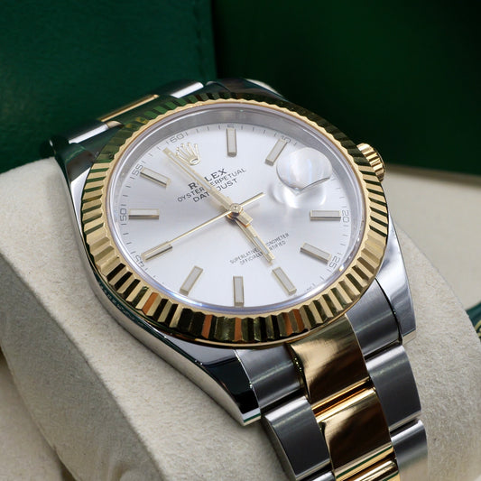 Rolex Datejust 41 Silver Dial Fluted Oyster 126333 - Full Set (2024)