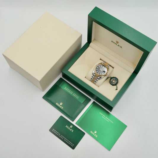 Rolex Datejust 41 Steel & Yellow Gold Black Dial 126333 - Full Set (2021)
