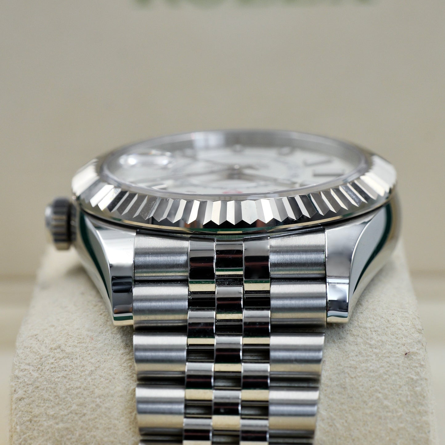 Rolex Sky-Dweller White Dial 326934 - Full Set (2022)