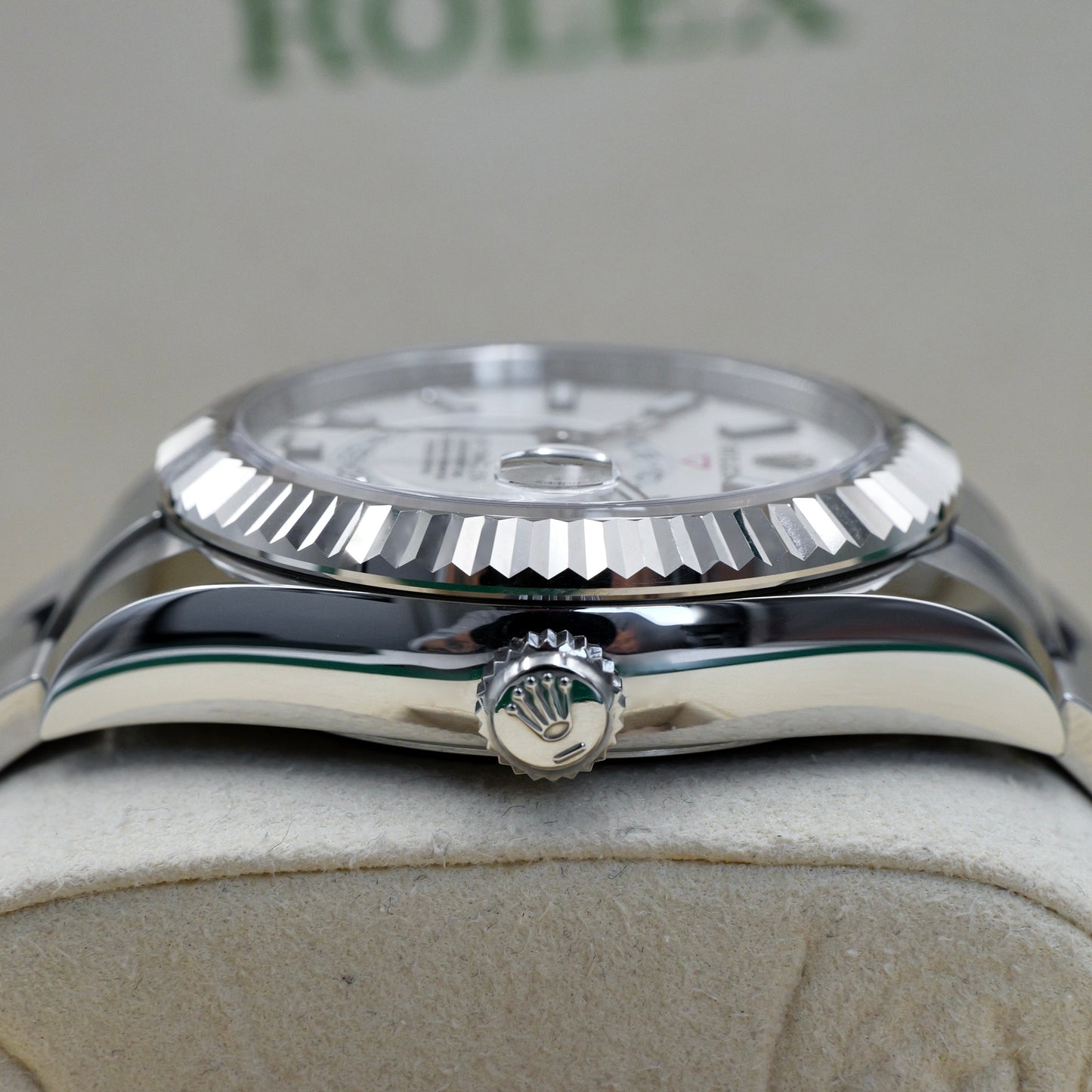 Rolex Sky-Dweller White Dial Oyster 326934 - Full Set (2018)
