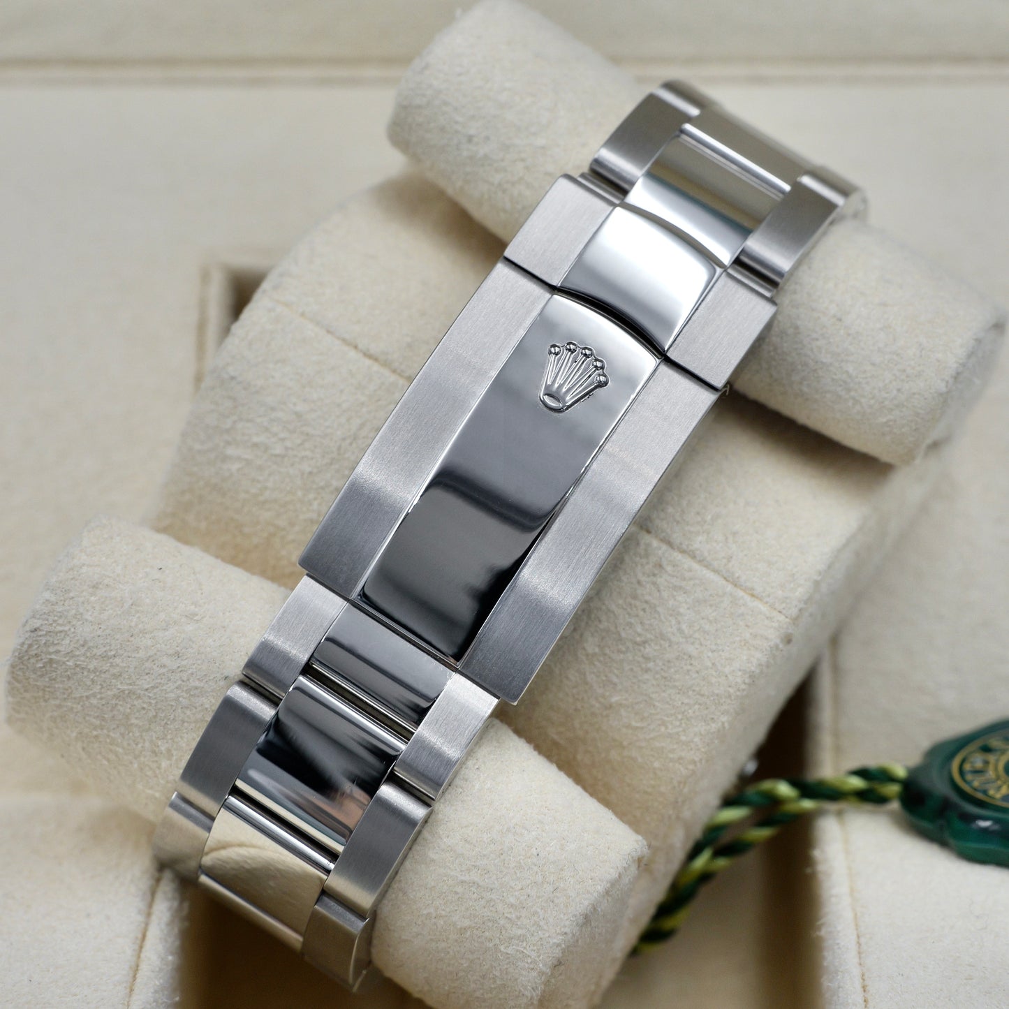 Rolex Sky-Dweller White Dial Oyster 326934 - Full Set (2018)