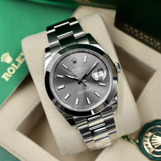 Rolex Datejust 41 Rhodium Dial Smooth Oyster 126300 - Full Set (2024)