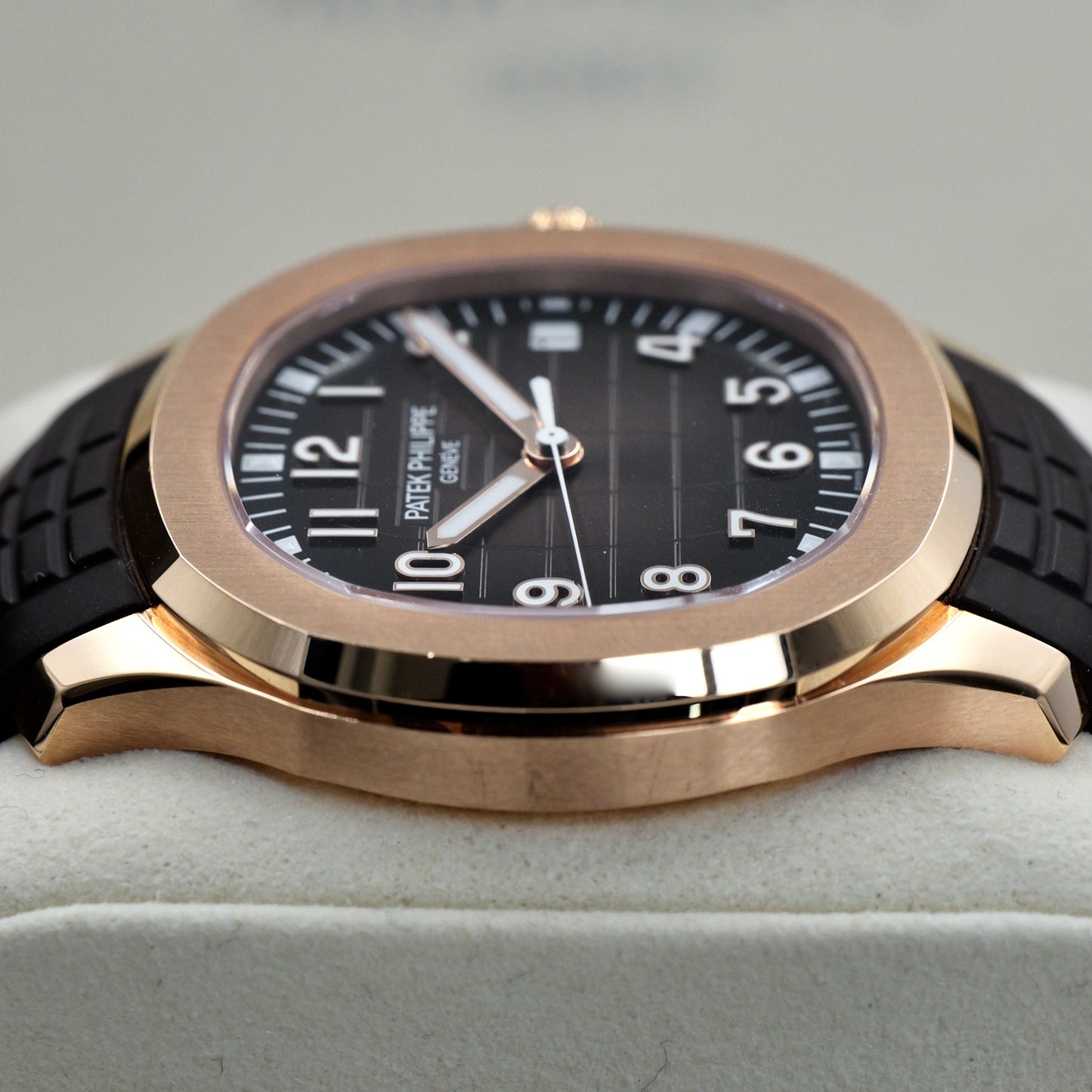 Patek Philippe Aquanaut 5167R-001 - Full Set (2018)