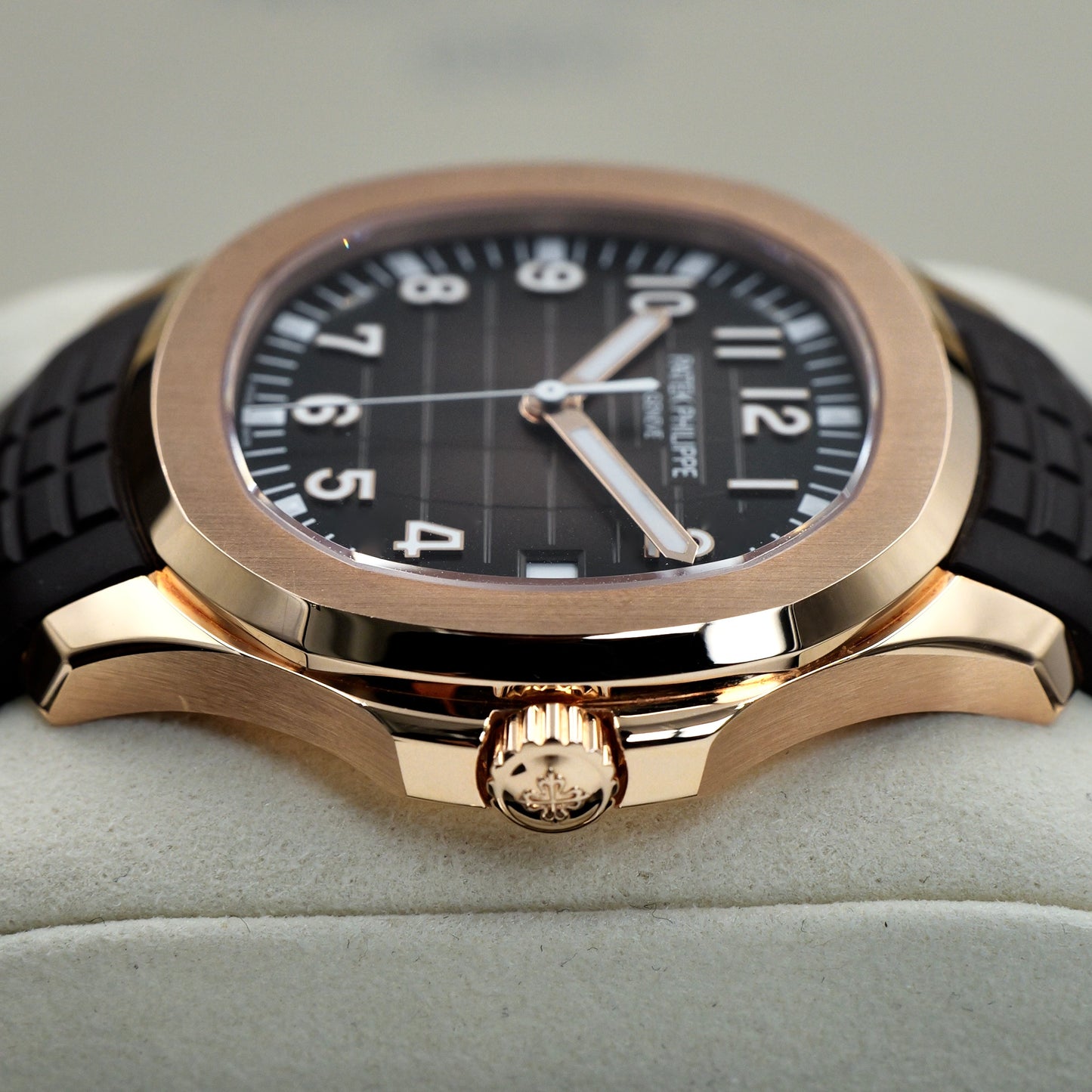 Patek Philippe Aquanaut 5167R-001 - Full Set (2018)