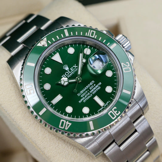 Rolex Submariner Date 'Hulk' 116610LV - Full Set (2015)