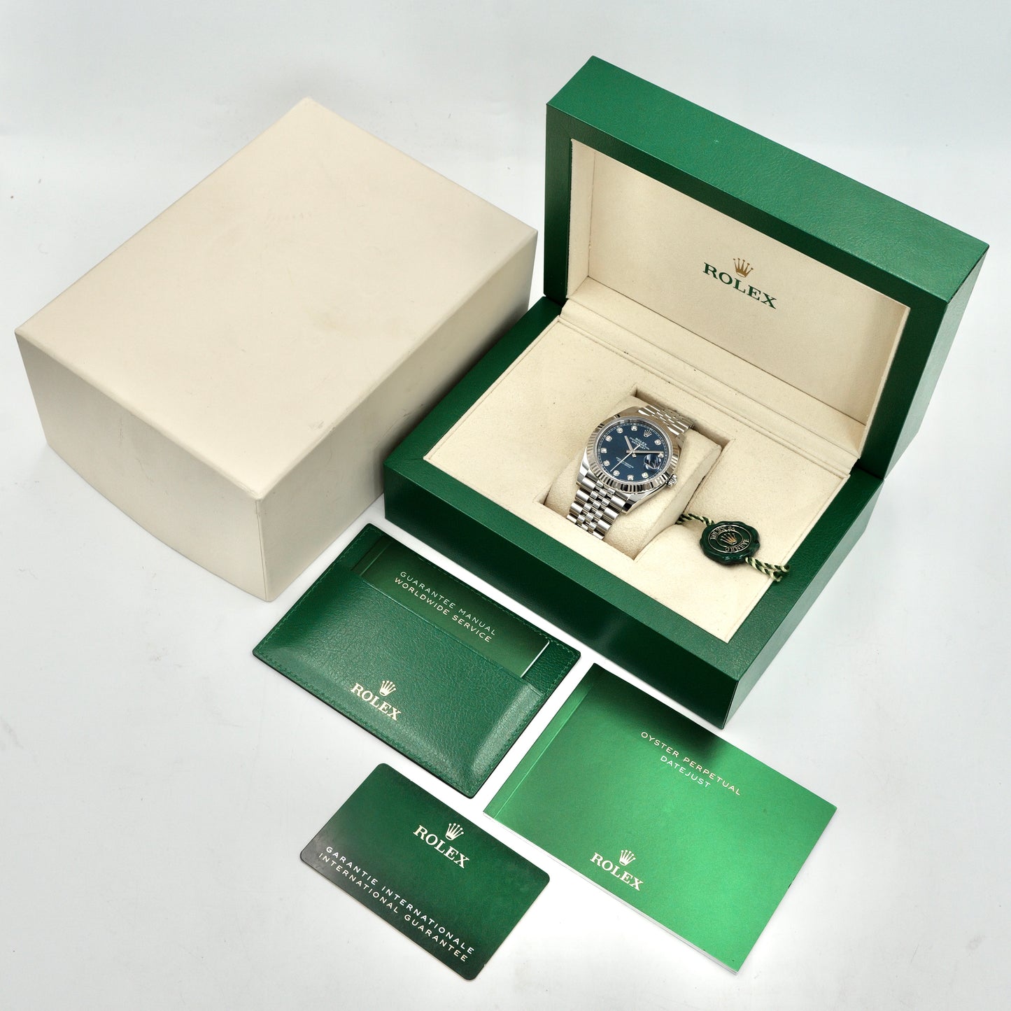 Rolex Datejust 41 Blue Diamond Dial Fluted Jubilee 126334 - Full Set (2023)