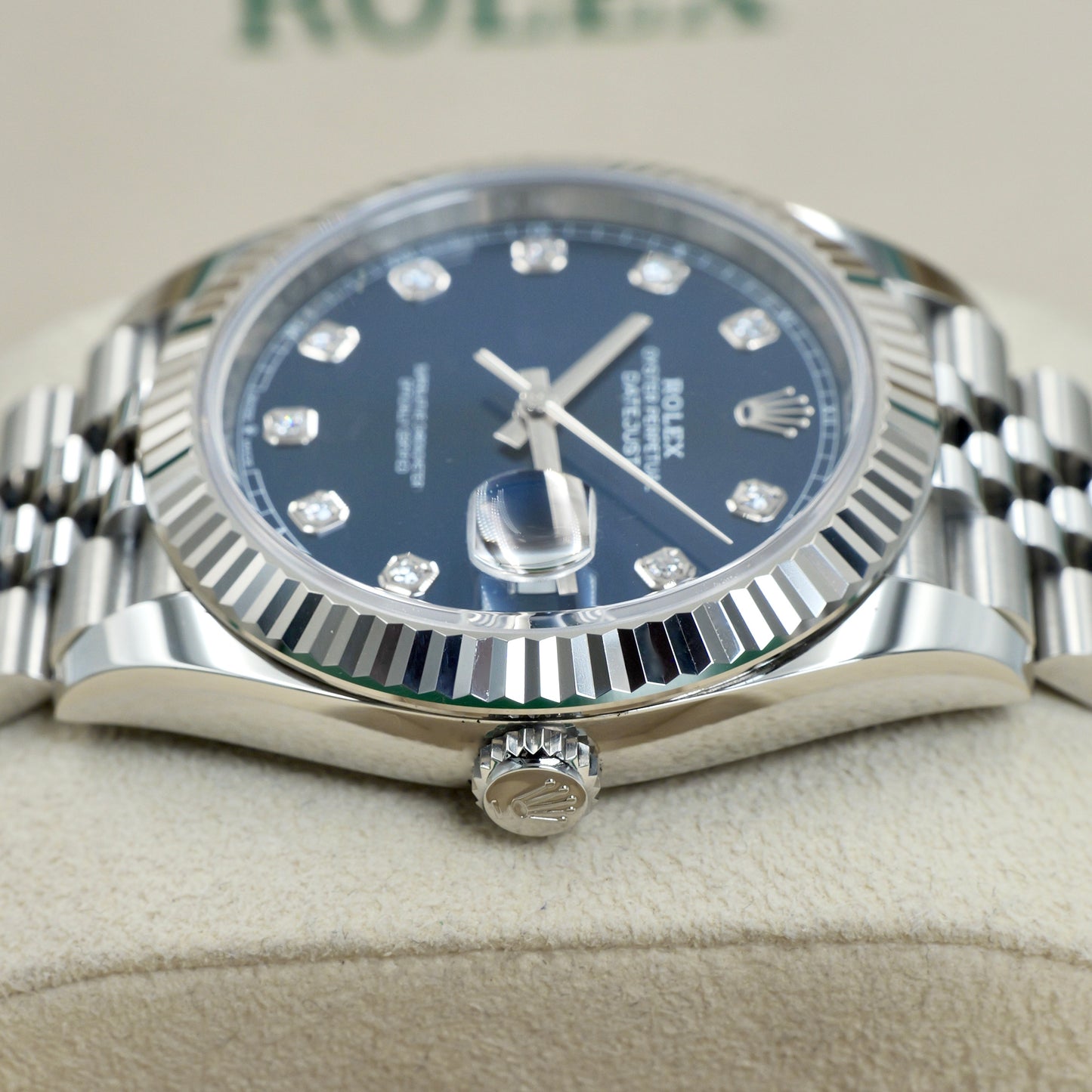 Rolex Datejust 41 Blue Diamond Dial Fluted Jubilee 126334 - Full Set (2023)