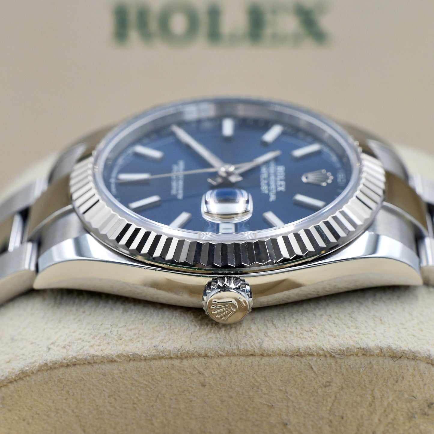 Rolex Datejust 41 Blue Baton Dial Fluted Oyster 126334 - Full Set (2025)