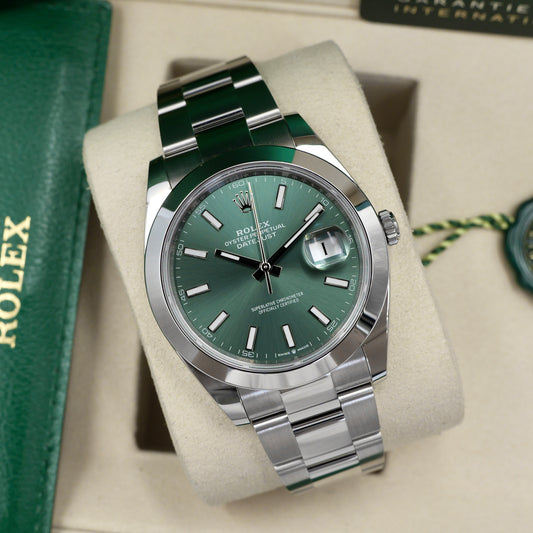 Rolex Datejust 41 Mint Green Smooth Oyster 126300 - Full Set (2025)