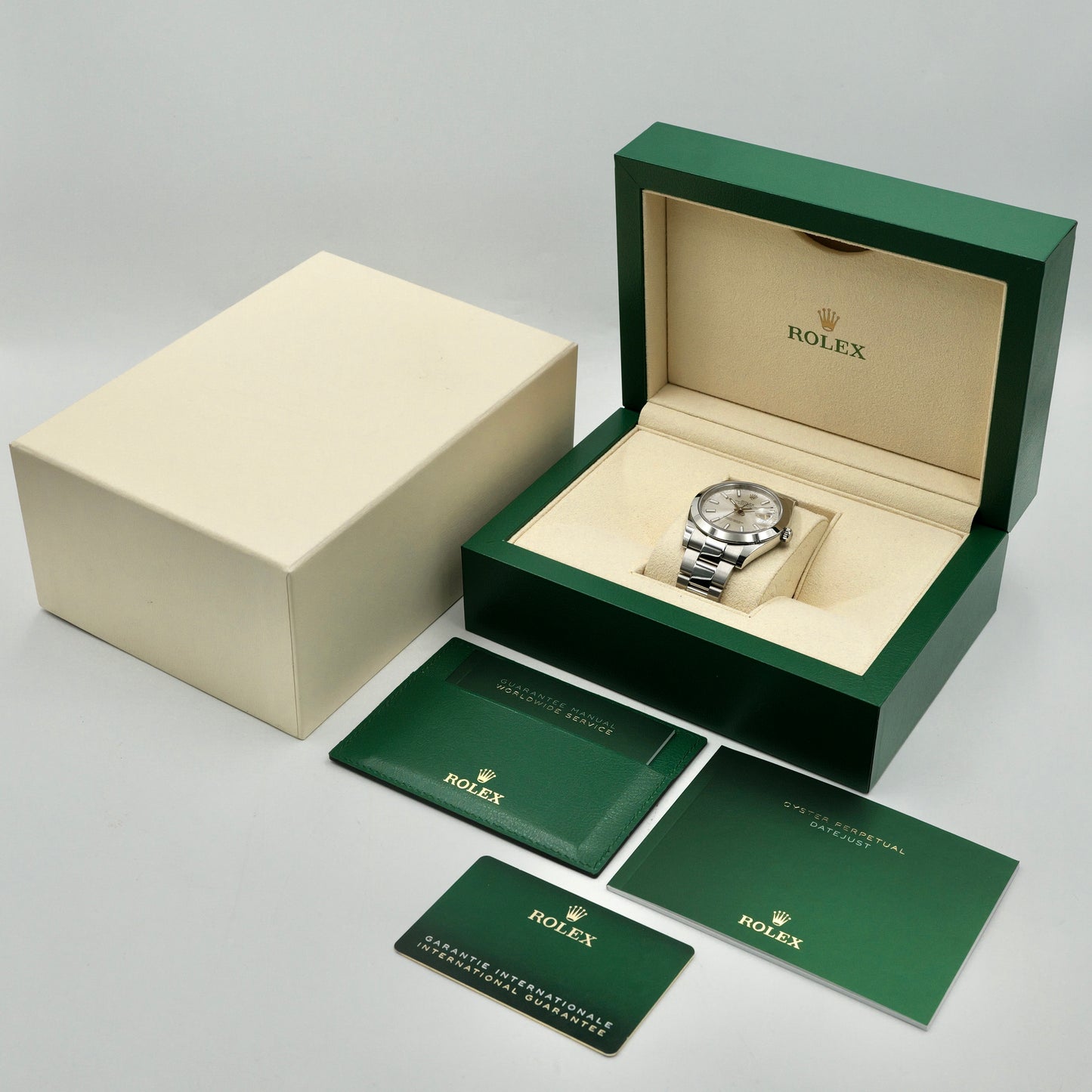 Rolex Datejust 41 Silver Dial Smooth Oyster 126300 - Full Set (2025)