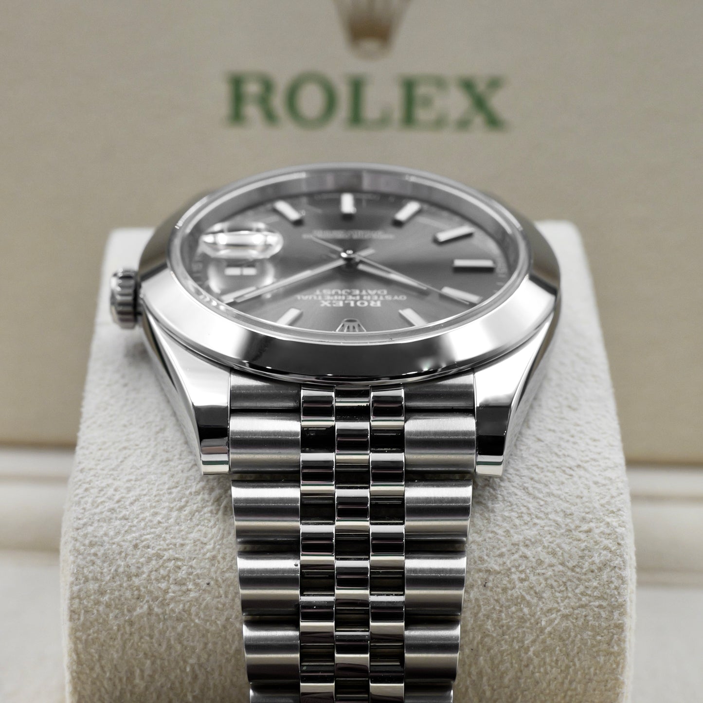 Rolex Datejust 41 Rhodium Dial 126300 - Full Set (2023)