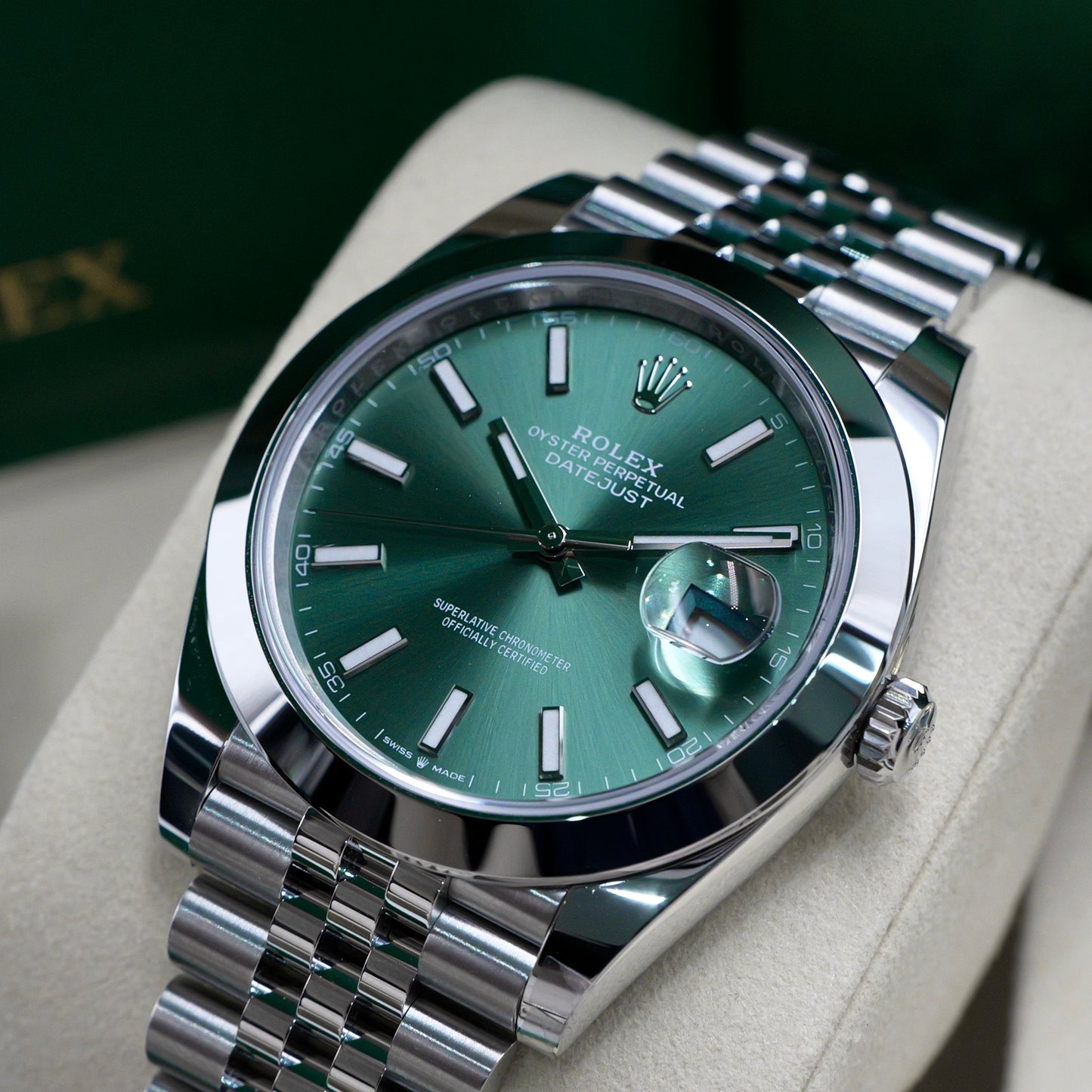 Rolex Datejust 41 Mint Green Smooth Jubilee 126300 - Full Set (2025)