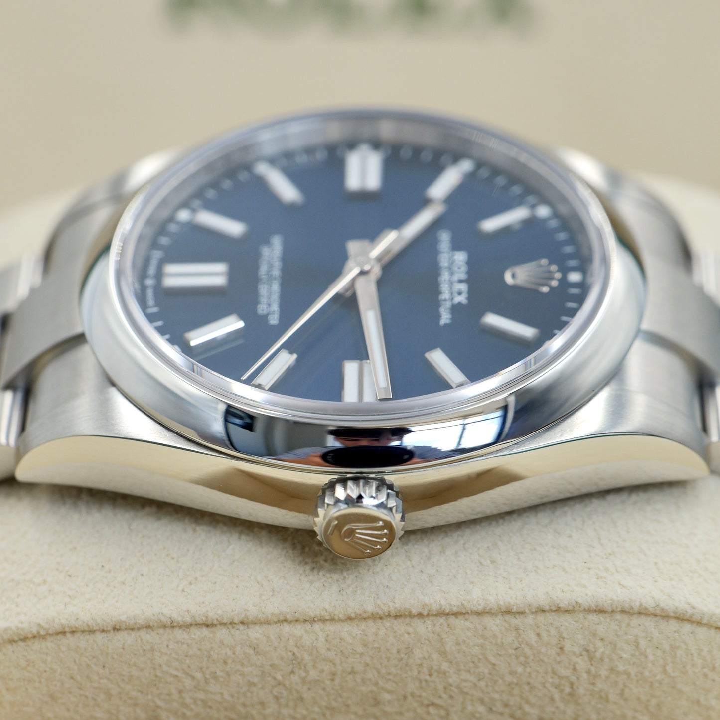 Rolex Oyster Perpetual 41 Blue Sunburst Dial 124300 - Full Set (2025)