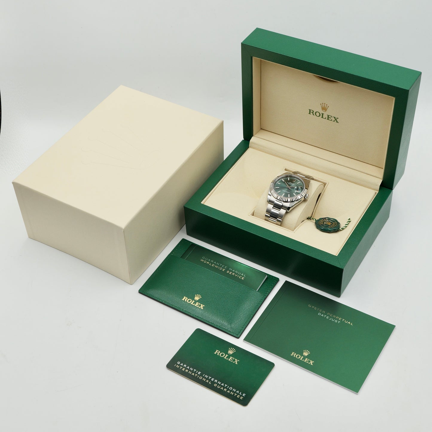 Rolex Datejust 41 Mint Green 126334 - Full Set (2024)