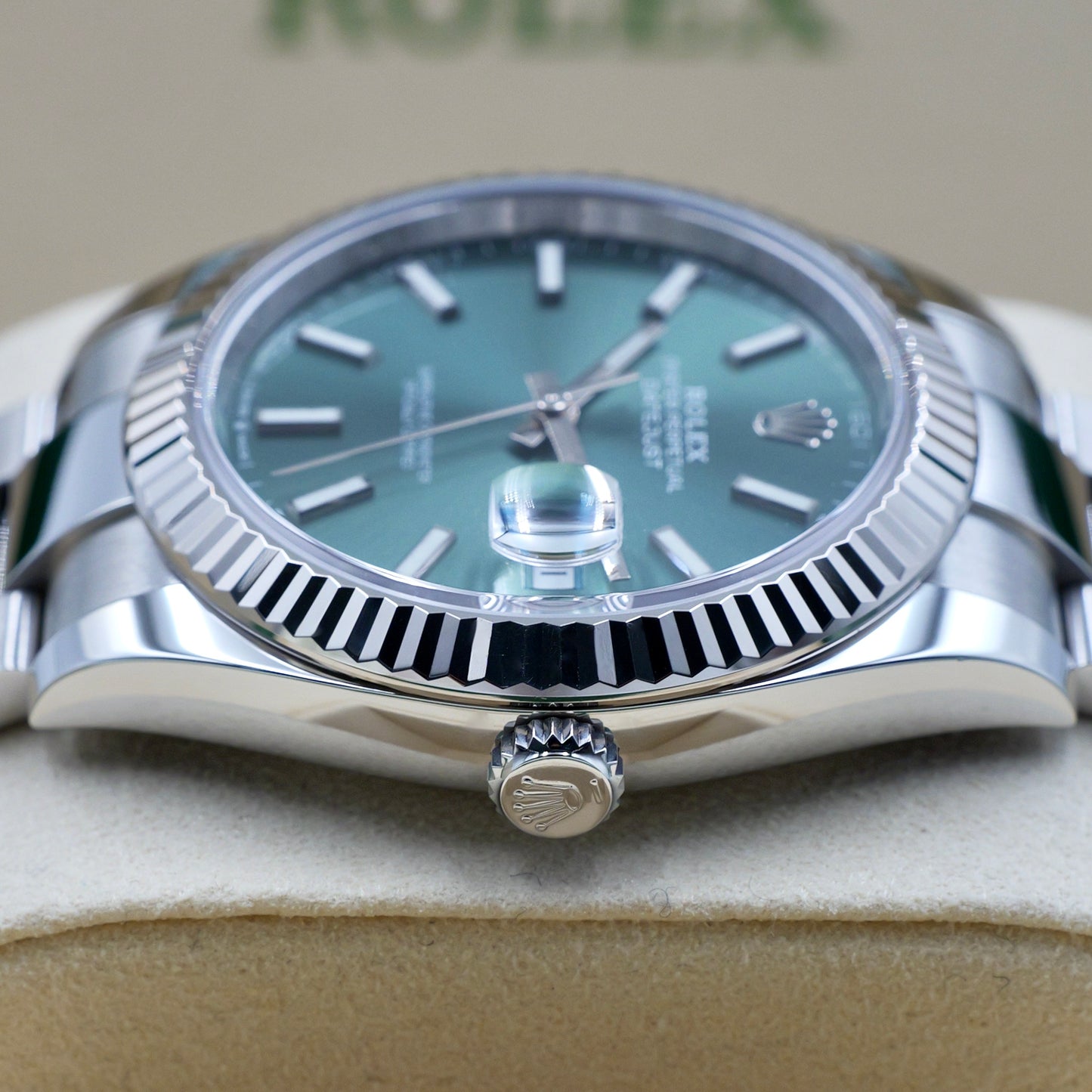 Rolex Datejust 41 Mint Green 126334 - Full Set (2024)