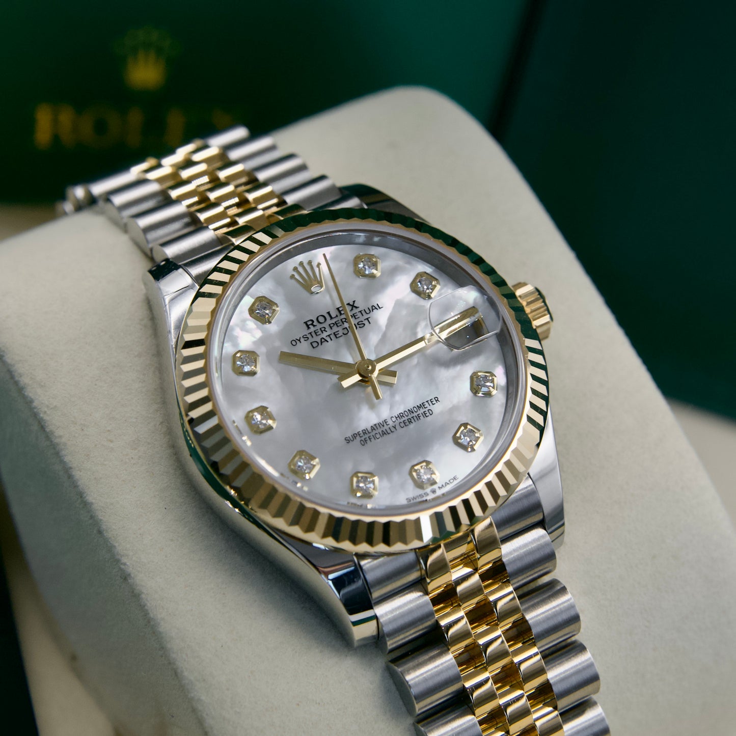 Rolex Datejust 31 Mother of Pearl Dial Steel and Yellow Gold 278273 (MOP) - Full Set (2026)