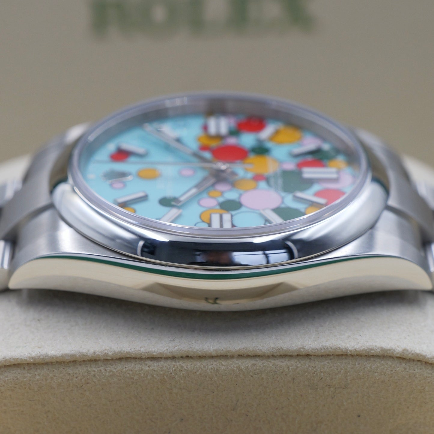 Rolex Oyster Perpetual 41 Celebration Dial 124300 - Full Set (2025)