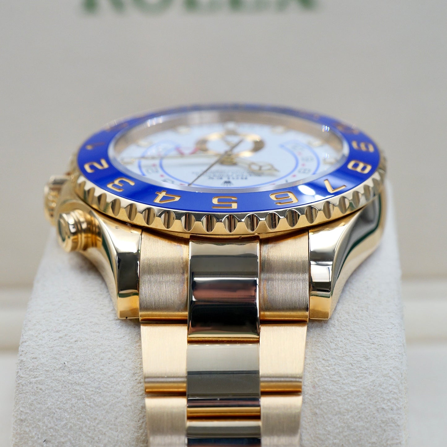Rolex Yacht-Master II Yellow Gold 116688 - Full Set (2021)