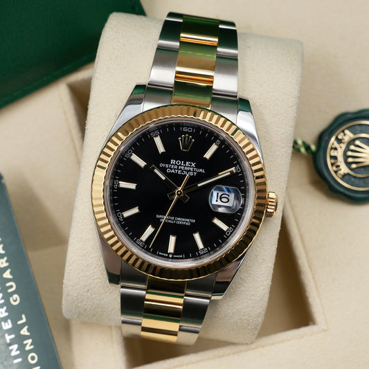 Rolex Datejust 41 Black Dial Steel and Yellow Gold 126333 - Full Set (2021)