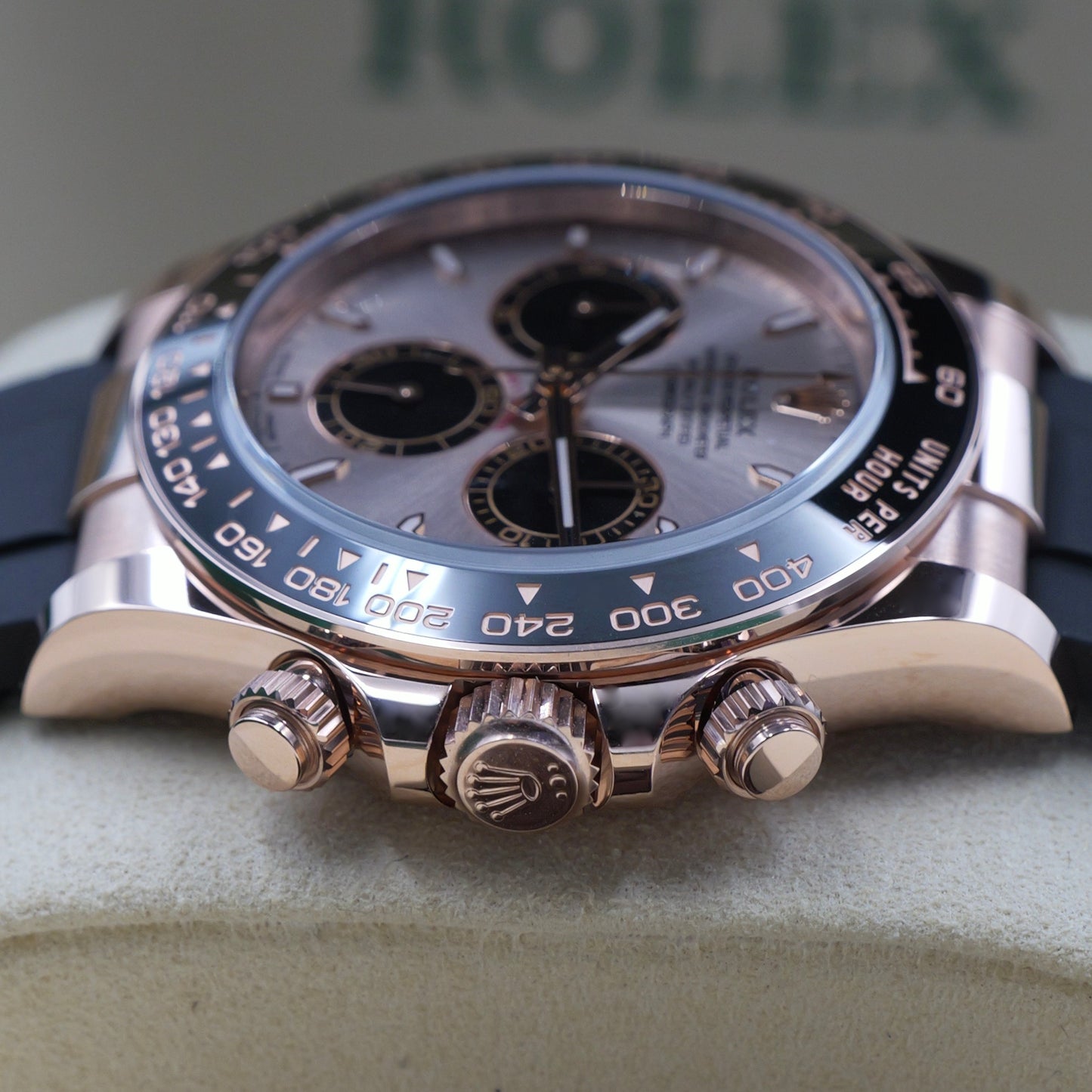 Rolex Daytona Sun Dust Dial Oysterflex 126515LN - Full Set (2025)