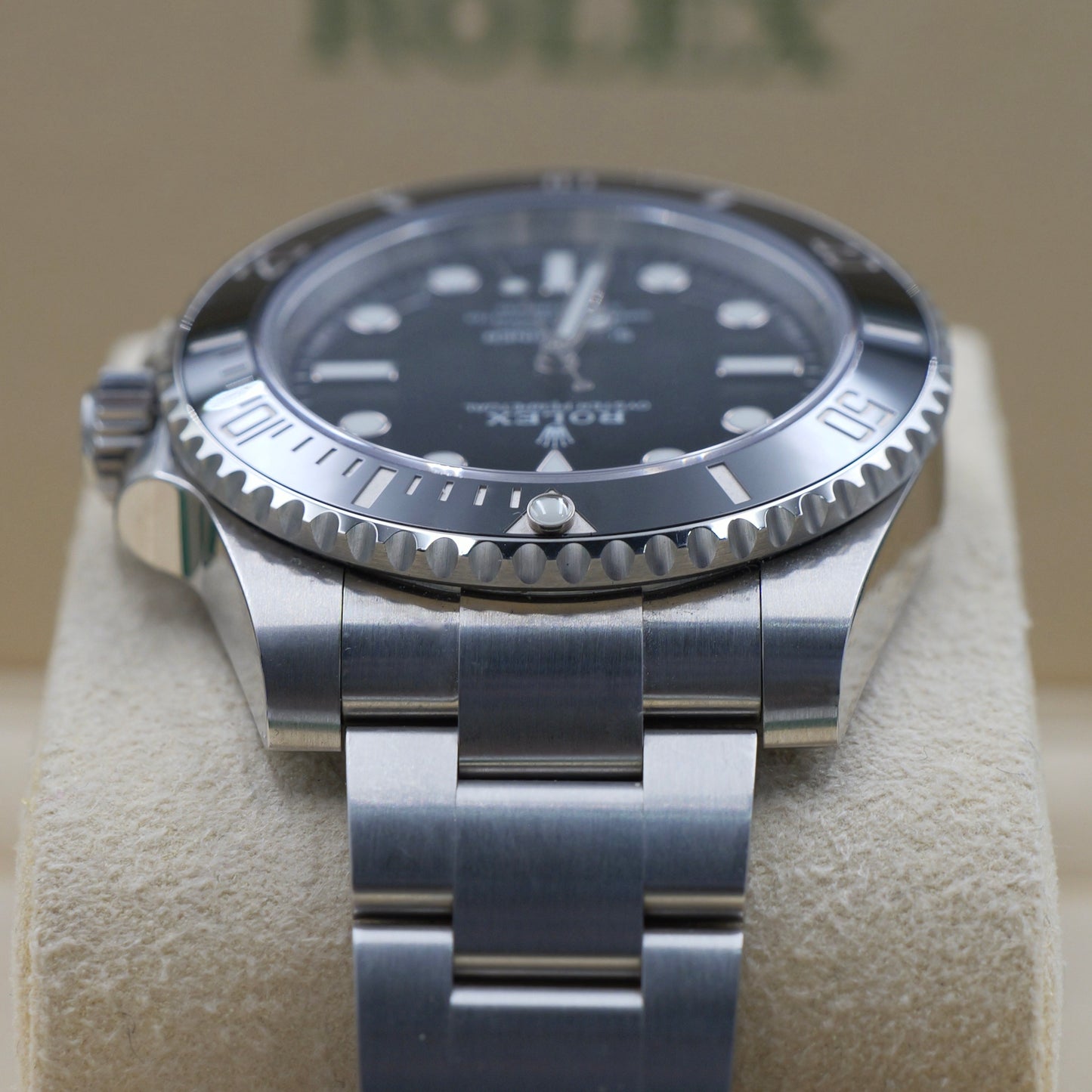 Rolex Submariner (No Date) No-Date 114060 - Full Set (2019)