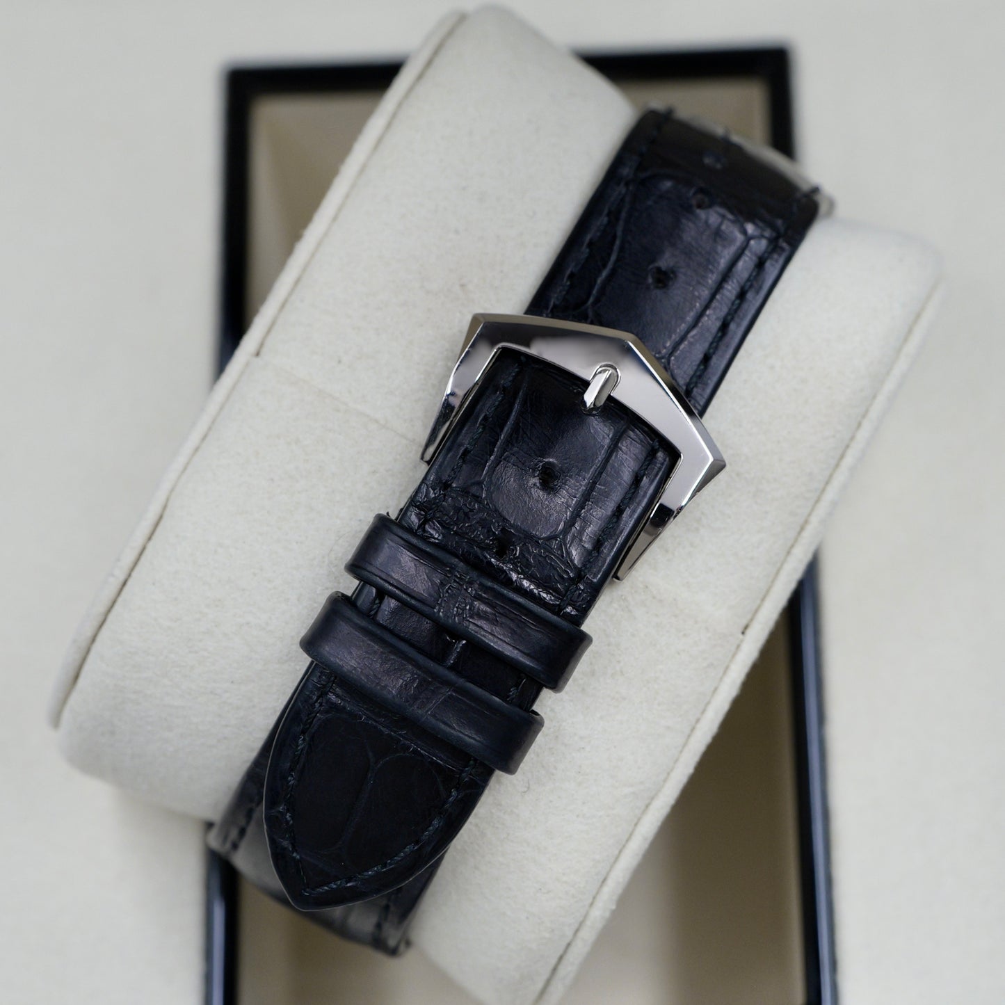 Patek Philippe Calatrava 6119G-001 - Full Set (2025)