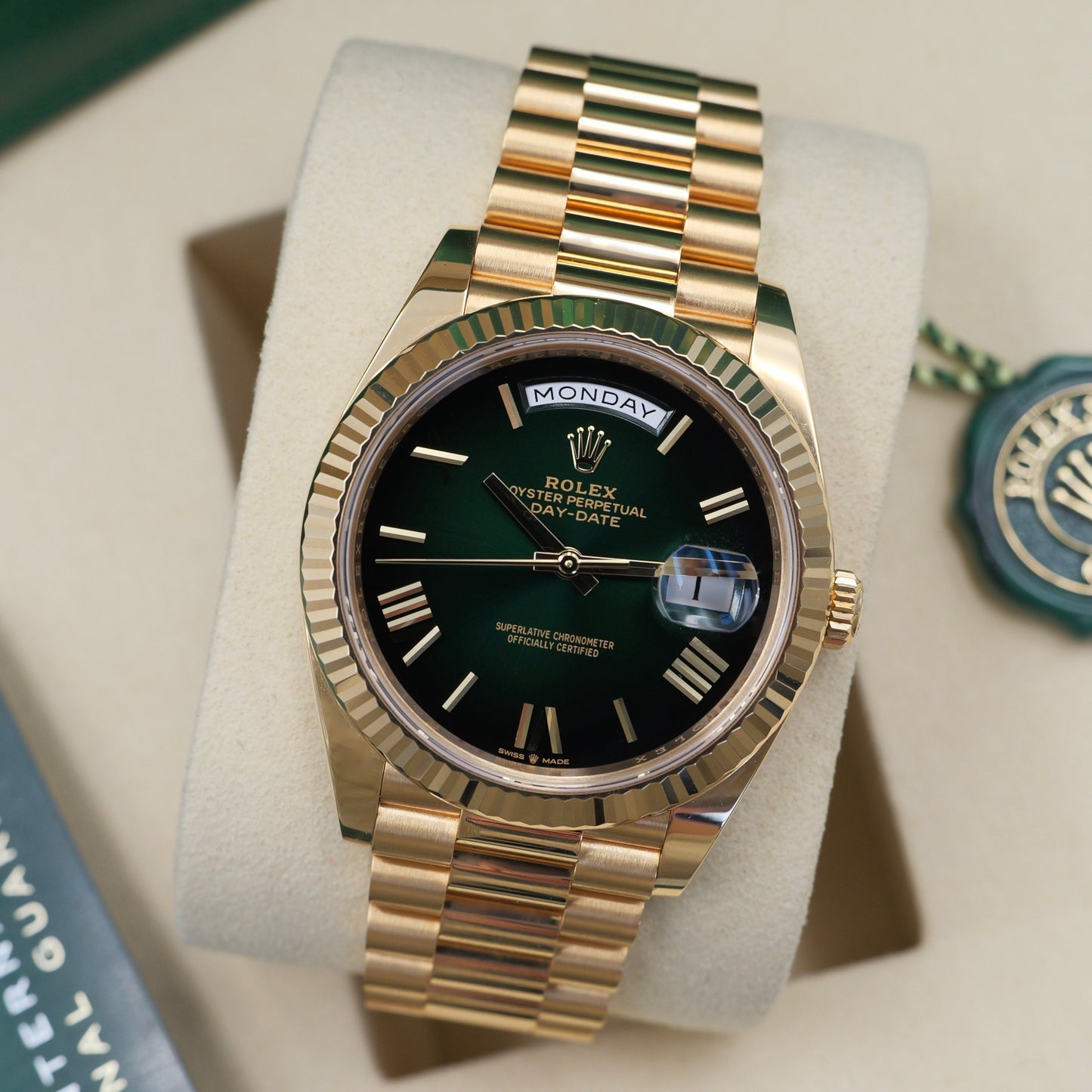 Rolex Day-Date 40 Ombré Green Yellow Gold 228238 - Full Set (2025)