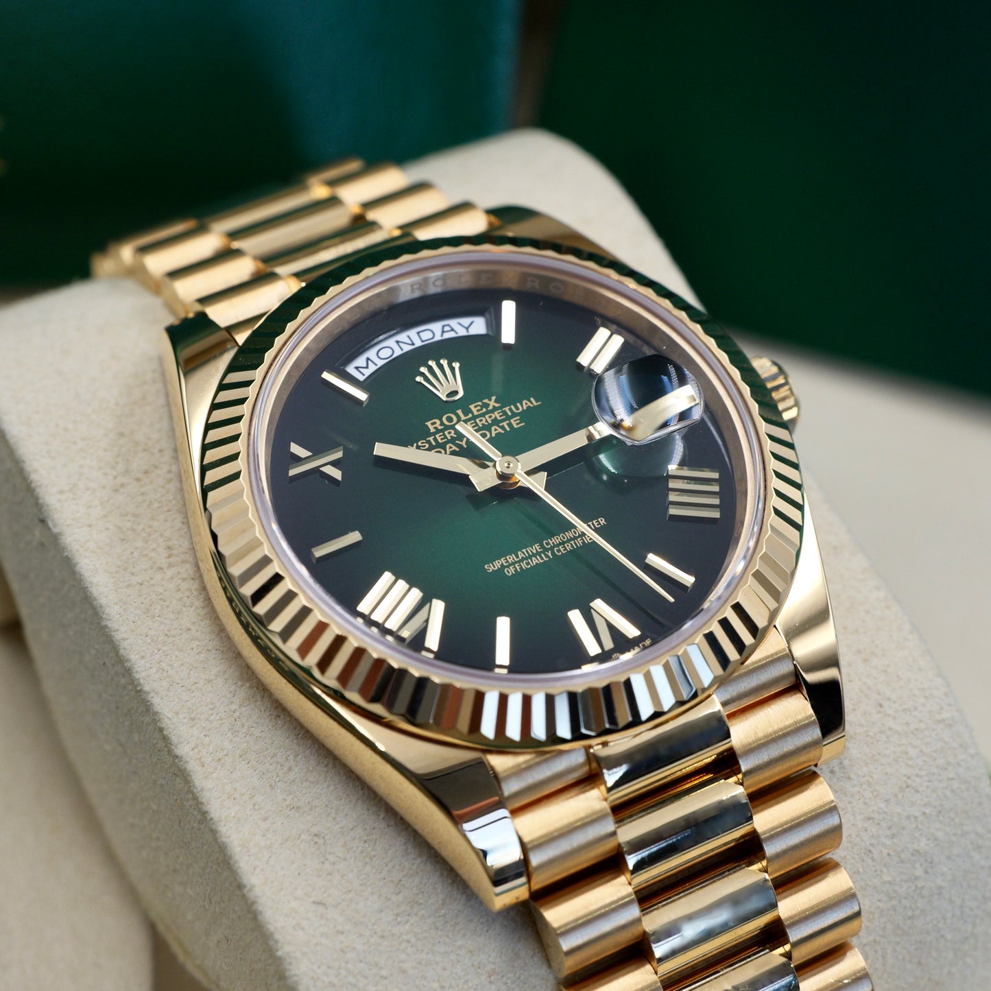 Rolex Day-Date 40 Ombré Green Yellow Gold 228238 - Full Set (2025)