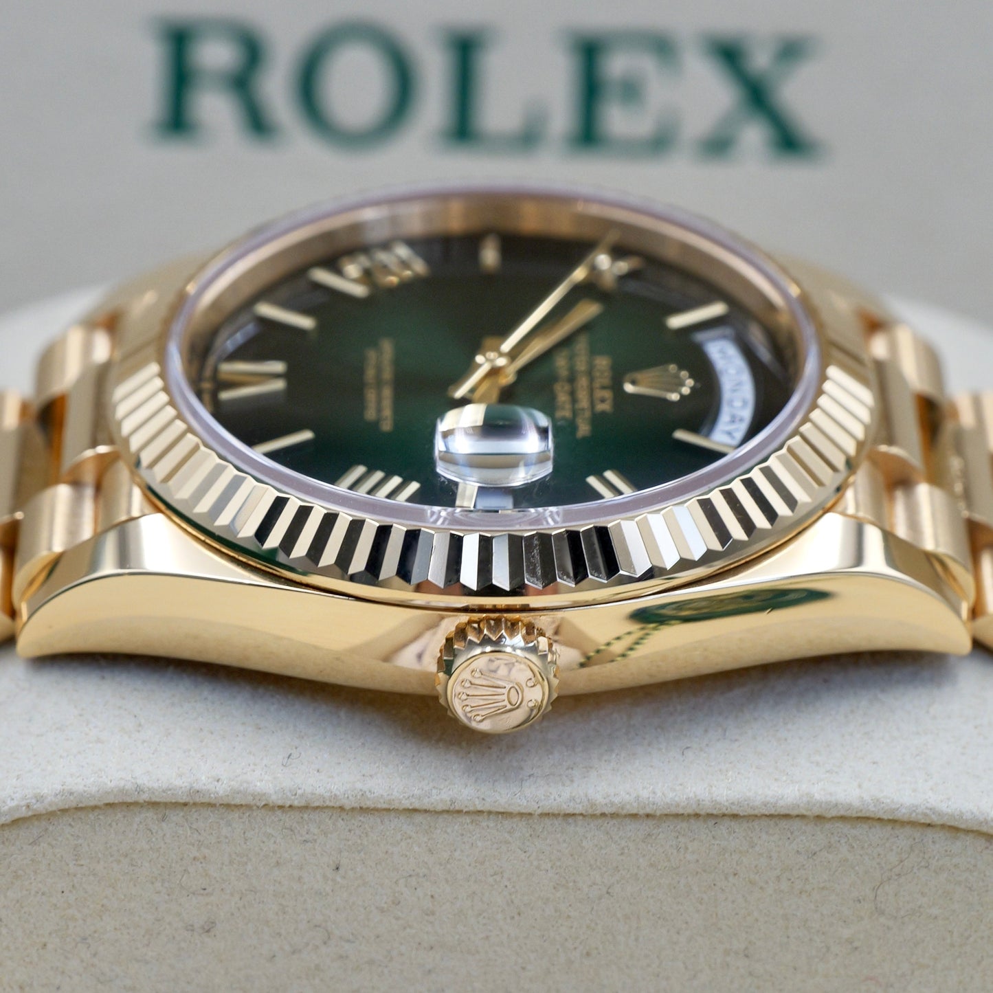 Rolex Day-Date 40 Ombré Green Yellow Gold 228238 - Full Set (2025)