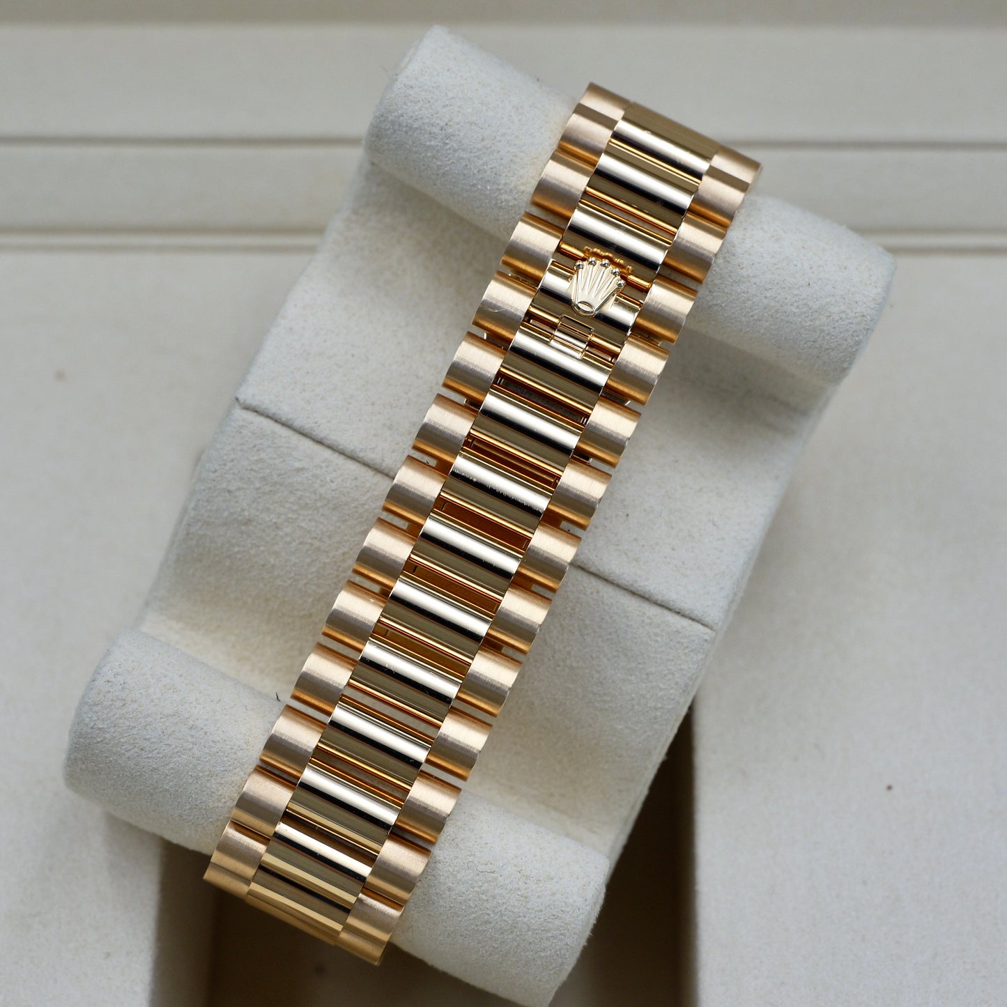 Rolex Day-Date 40 Ombré Green Yellow Gold 228238 - Full Set (2025)