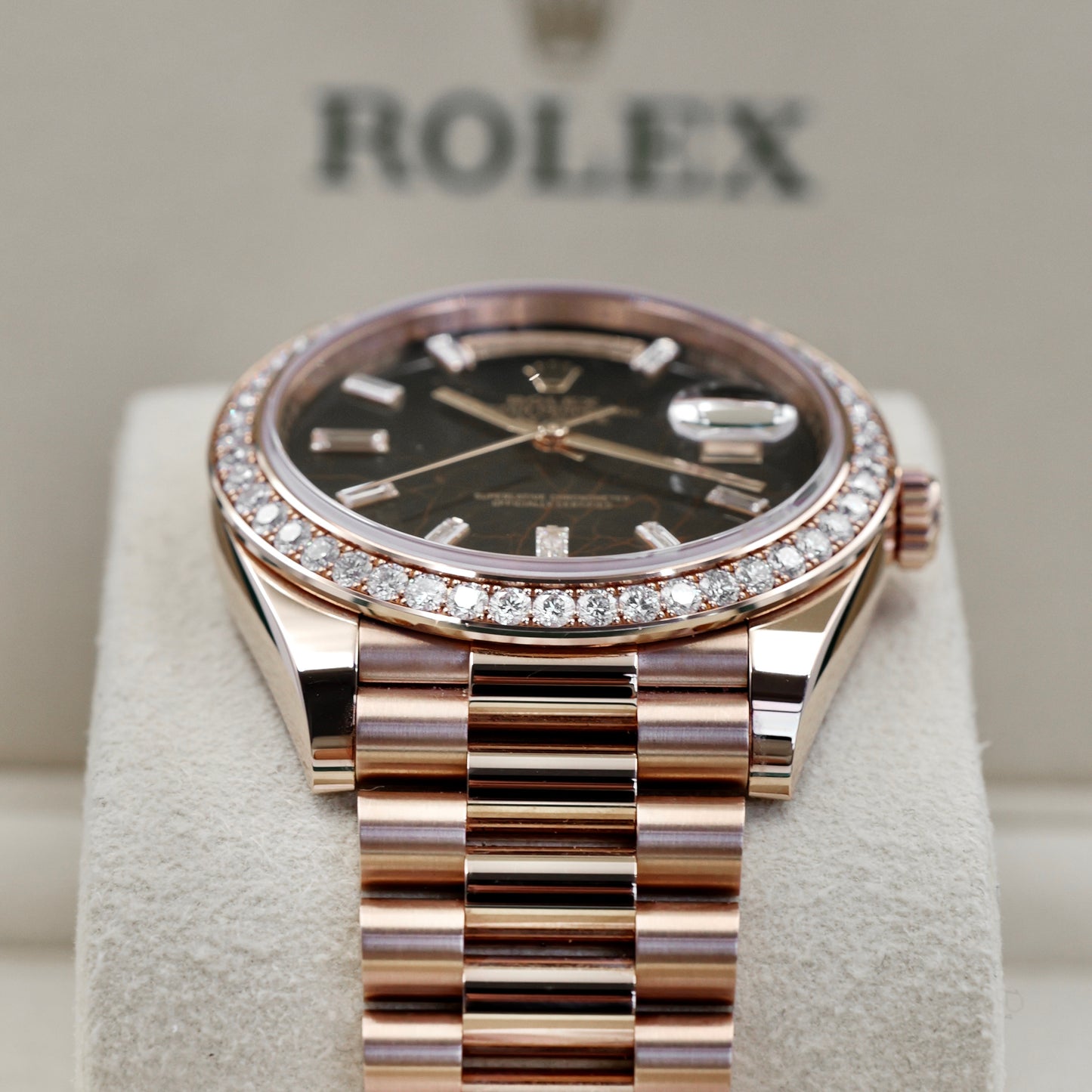 Rolex Day-Date 40 Eisenkiesel RBR 228345RBR - Full Set (2022)