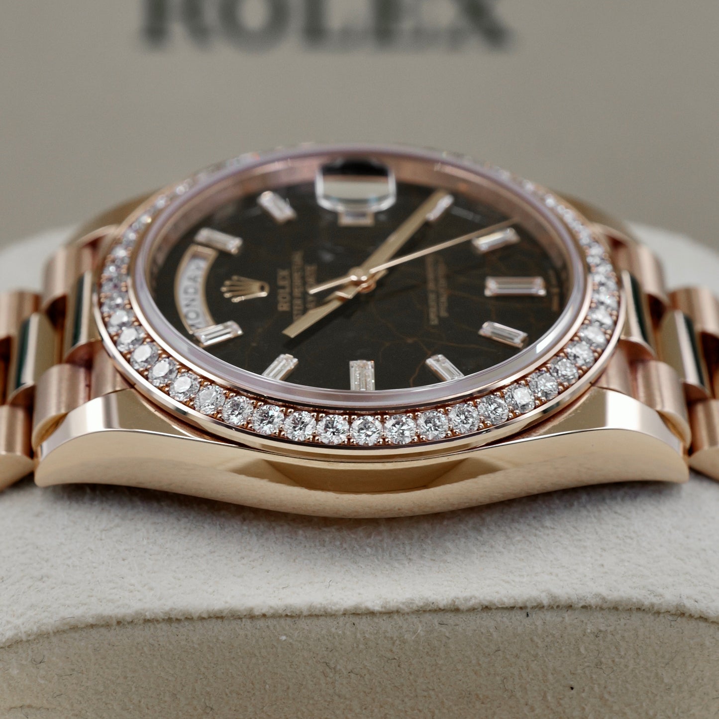 Rolex Day-Date 40 Eisenkiesel RBR 228345RBR - Full Set (2022)