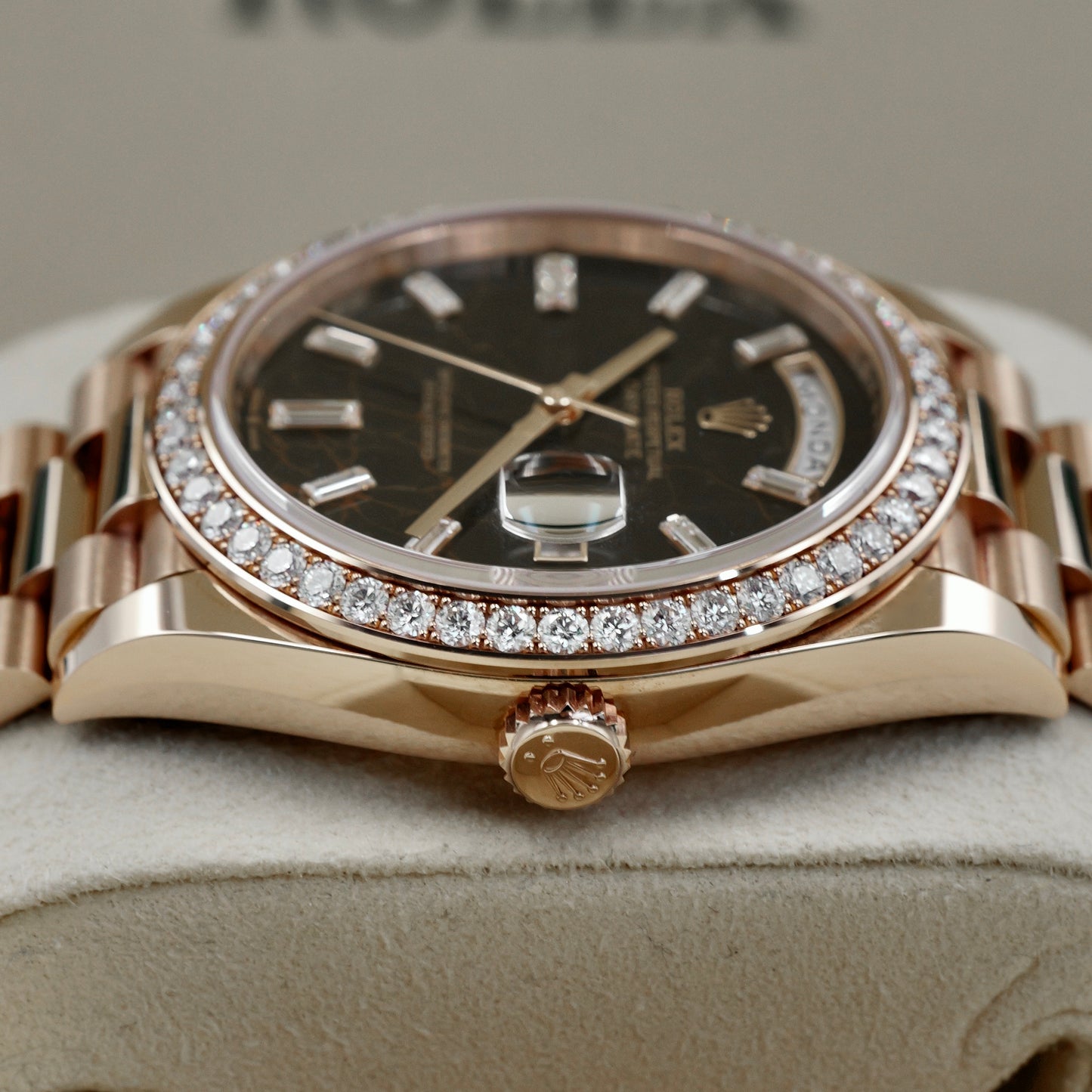 Rolex Day-Date 40 Eisenkiesel RBR 228345RBR - Full Set (2022)