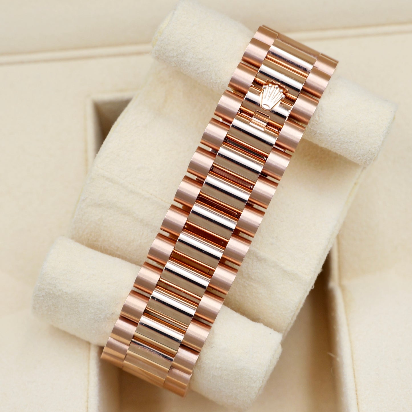 Rolex Day-Date 40 Eisenkiesel RBR 228345RBR - Full Set (2022)