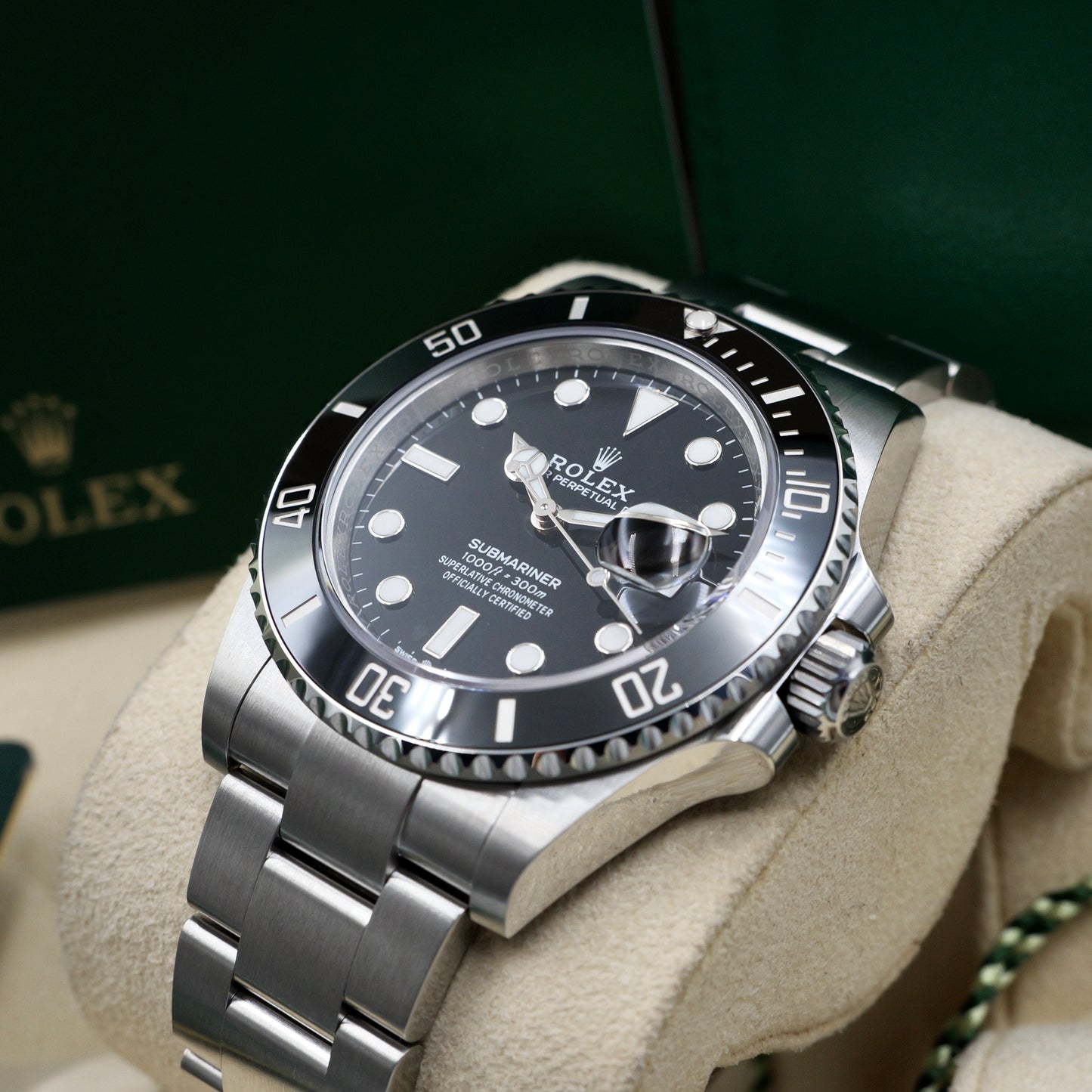 Rolex Submariner Date 126610LN - Full Set (2024)