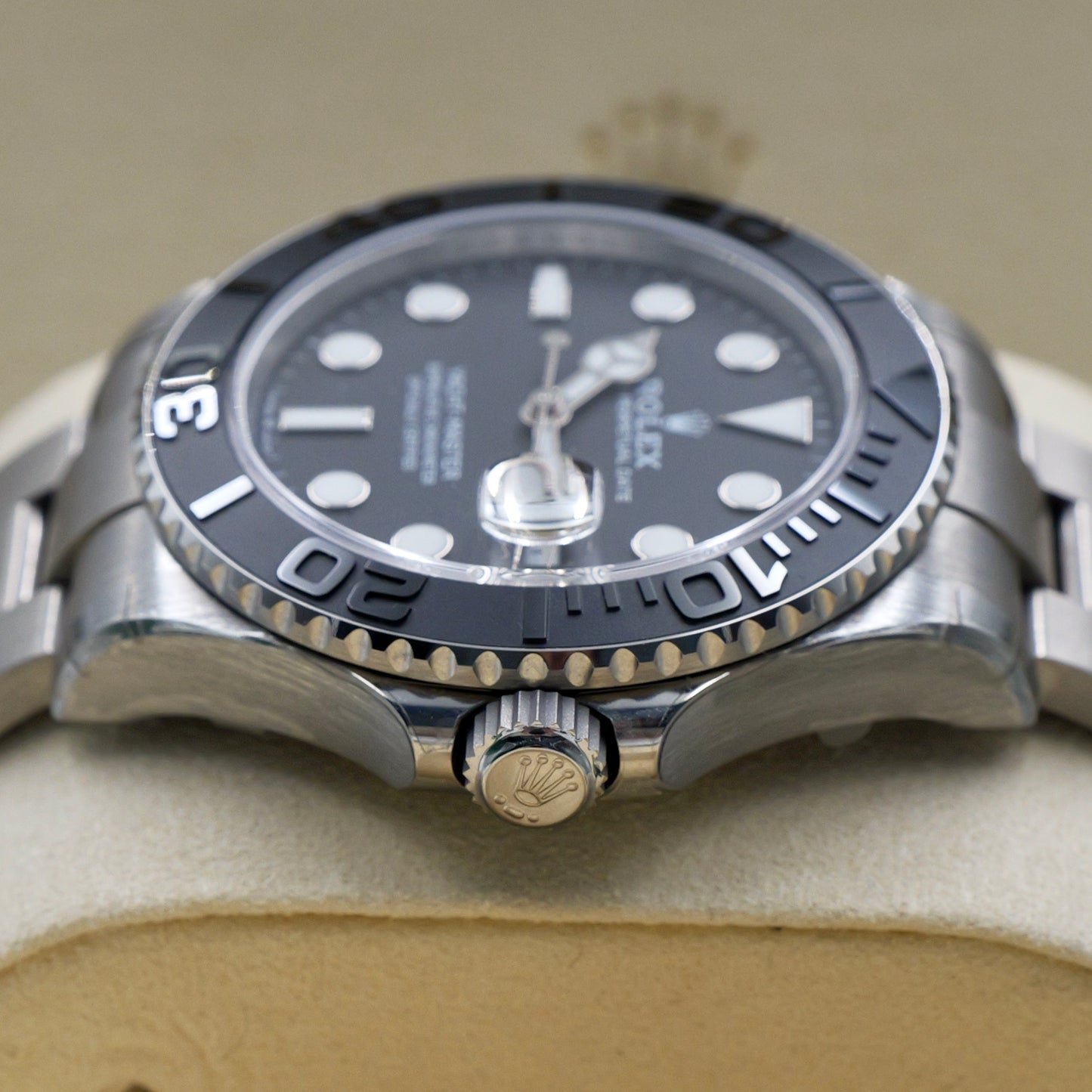 Rolex Yacht-Master 42 Titanium 226627 - Full Set (2025)