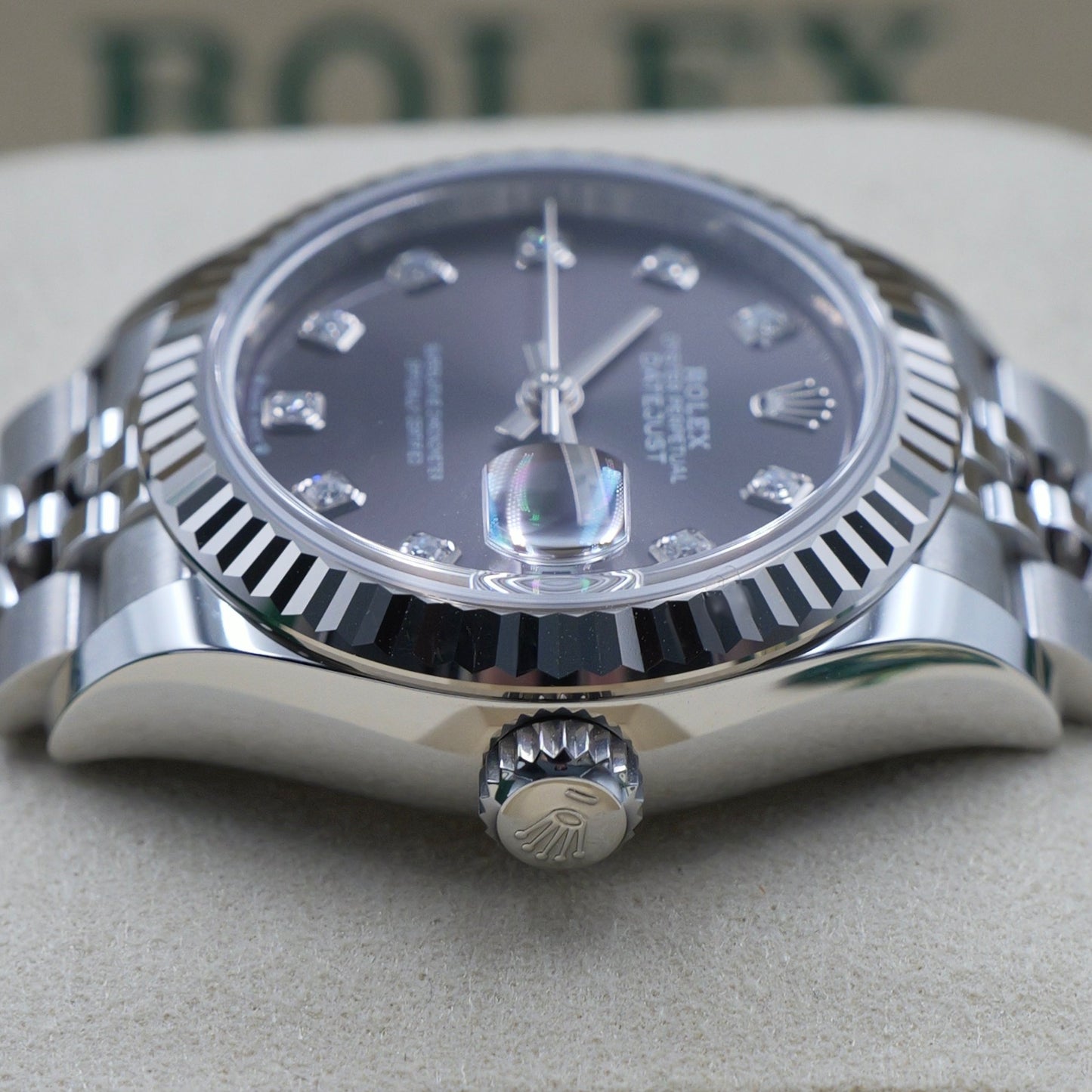 Rolex Lady-Datejust 28 Rhodium Diamond Dial 279174 Full Set (2025)