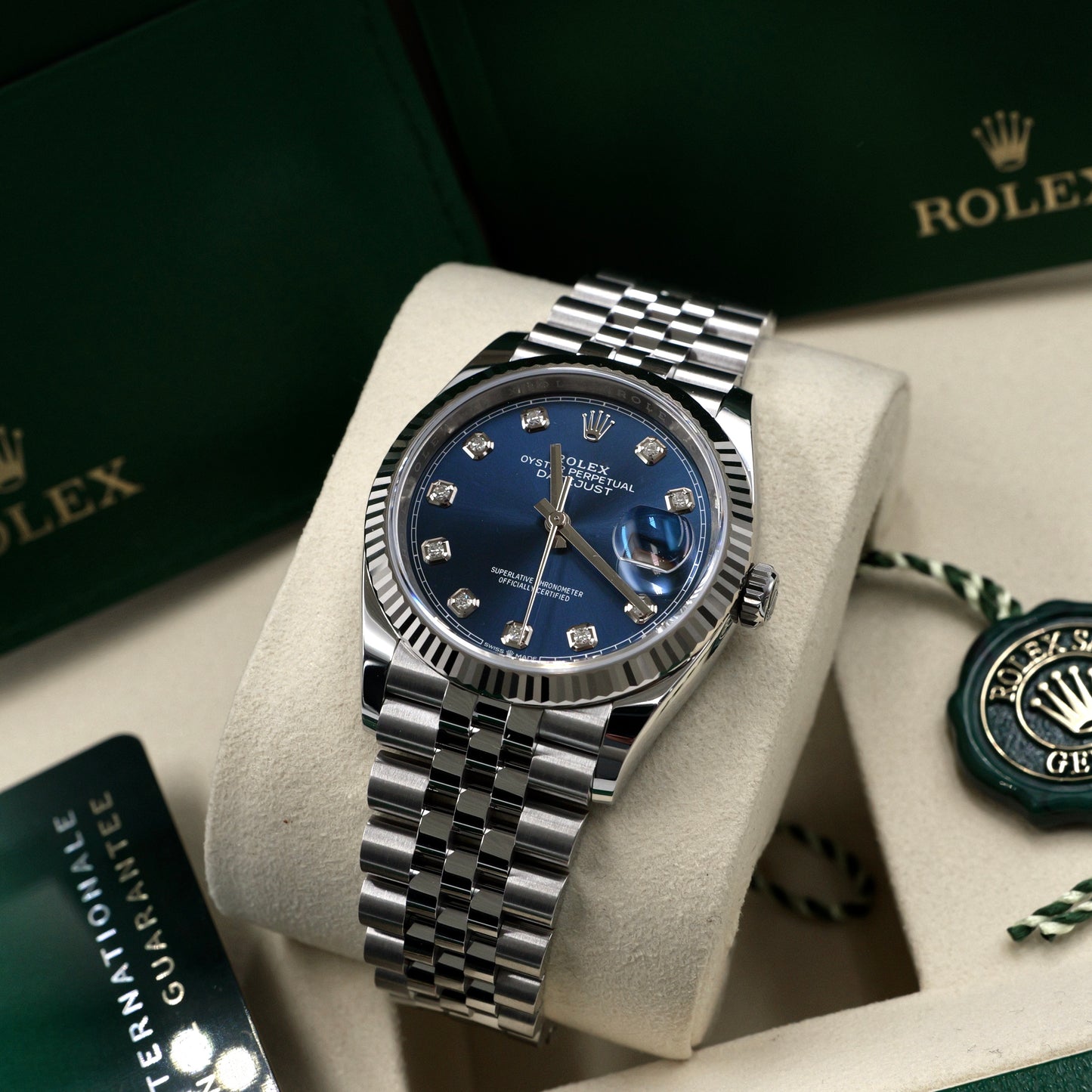 Rolex Datejust 36 Blue Diamond Dot Dial Fluted Jubilee 126234 - Full Set (2026)