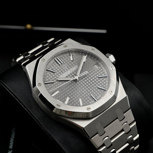 Audemars Piguet Royal Oak Grey Dial 15500ST - Full Set (2021)