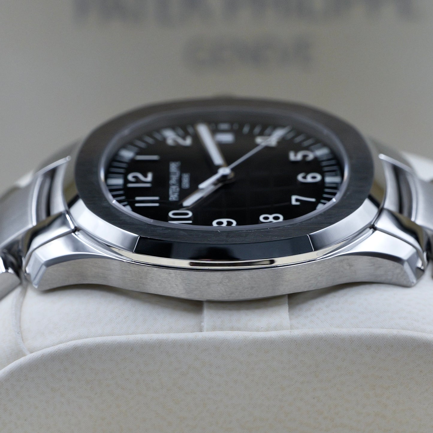 Patek Philippe Aquanaut Grey Dial 5167/1A - Full Set (2020)