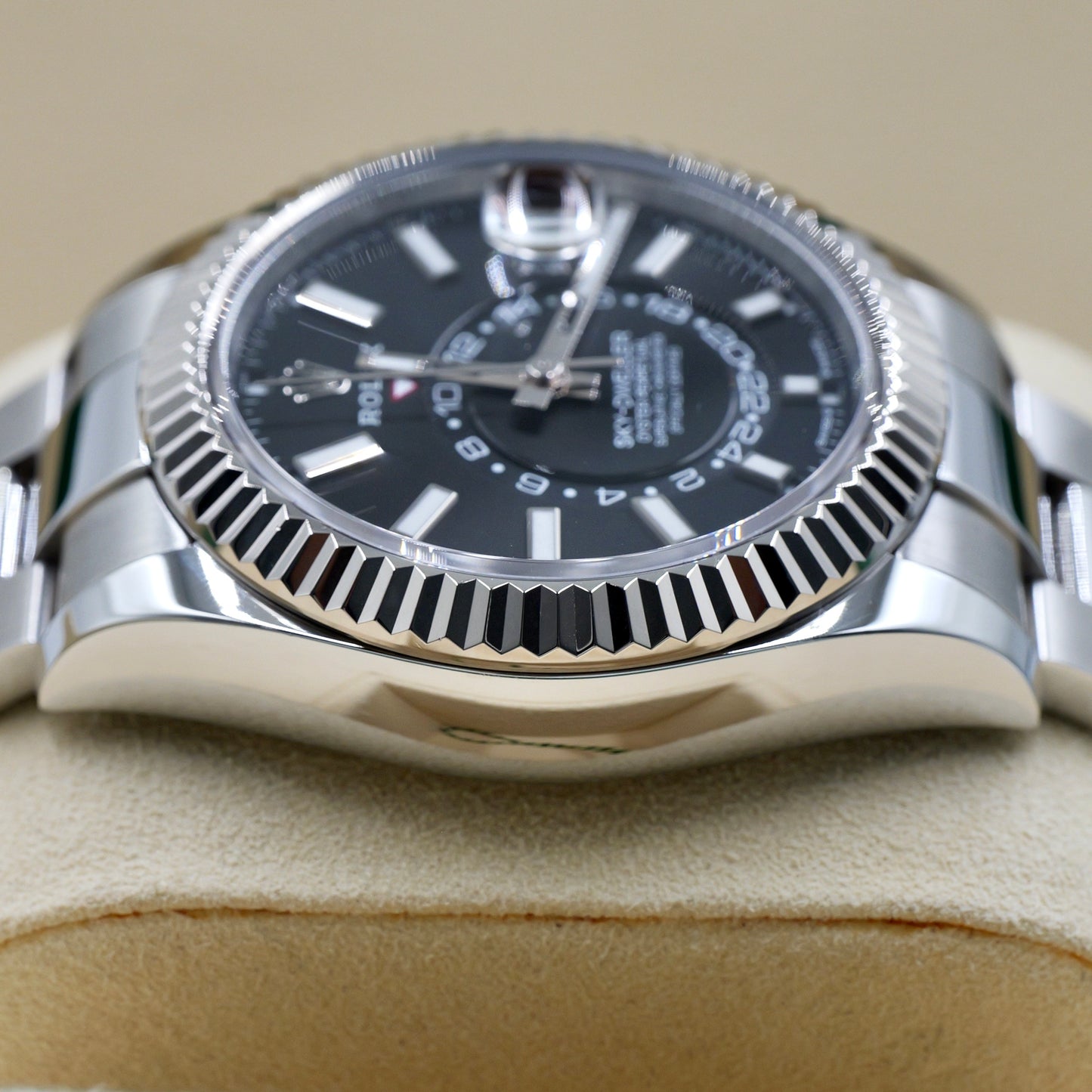 Rolex Sky-Dweller Black Dial 326934 - Full Set (2020)