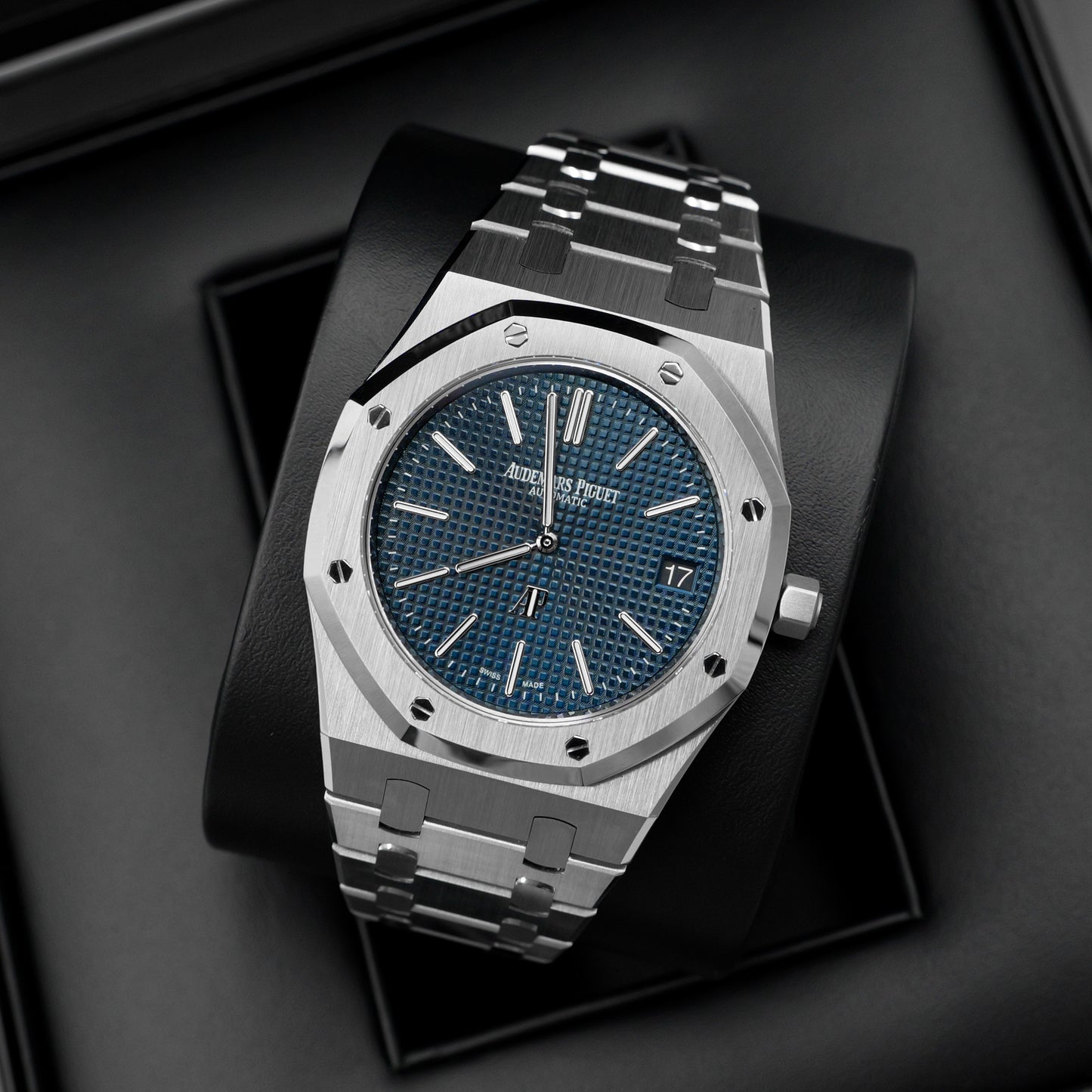 Audemars Piguet Royal Oak Jumbo 15202ST - Full Set (2019)