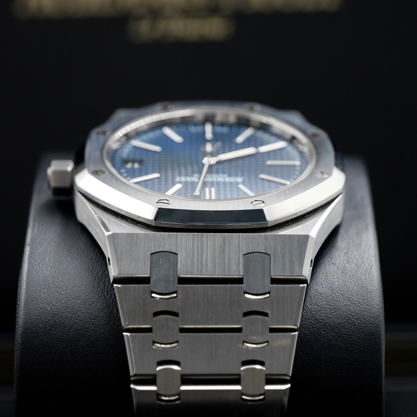 Audemars Piguet Royal Oak Jumbo 15202ST - Full Set (2019)