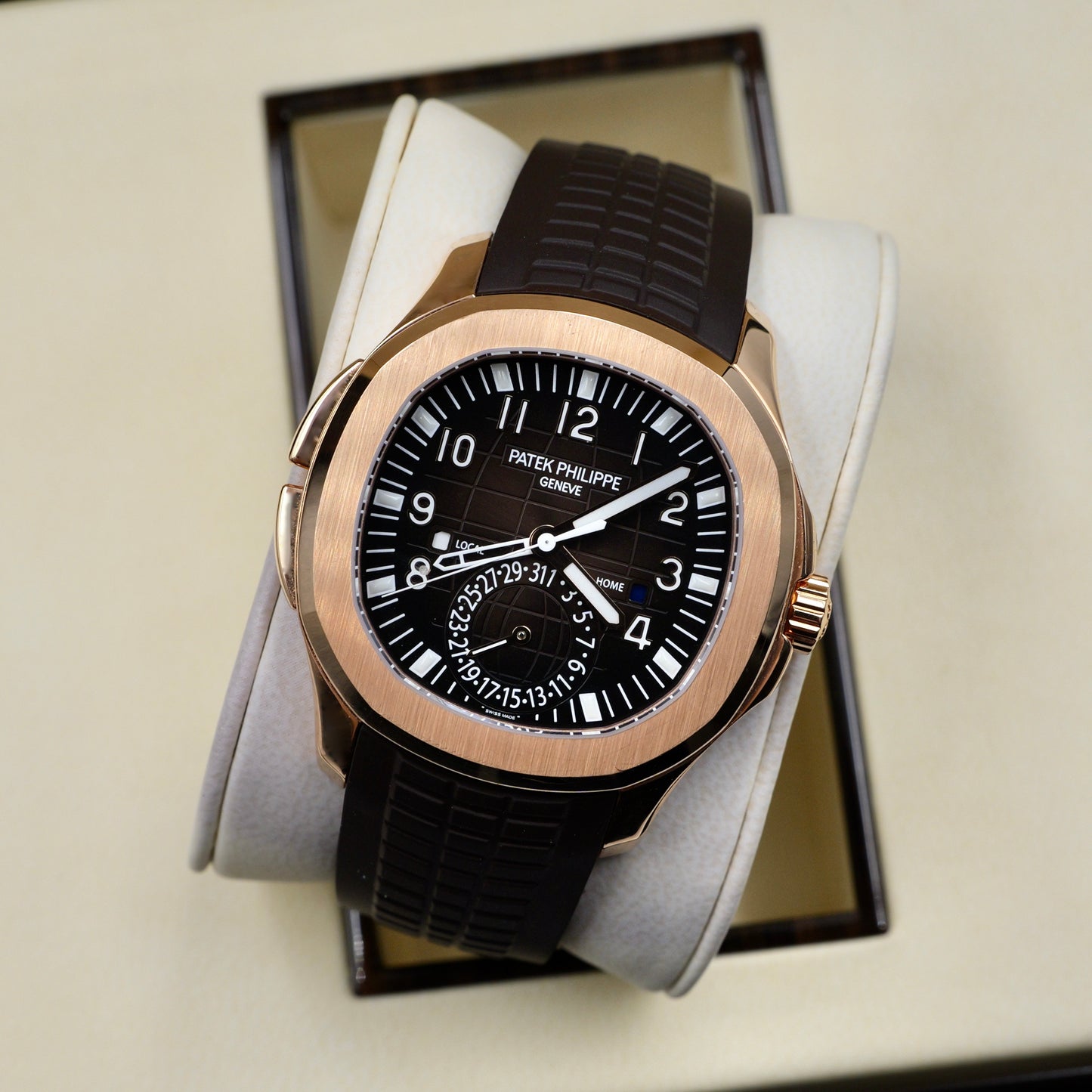 Patek Philippe Aquanaut Travel Time Rose Gold 5164R - Full Set (2022)