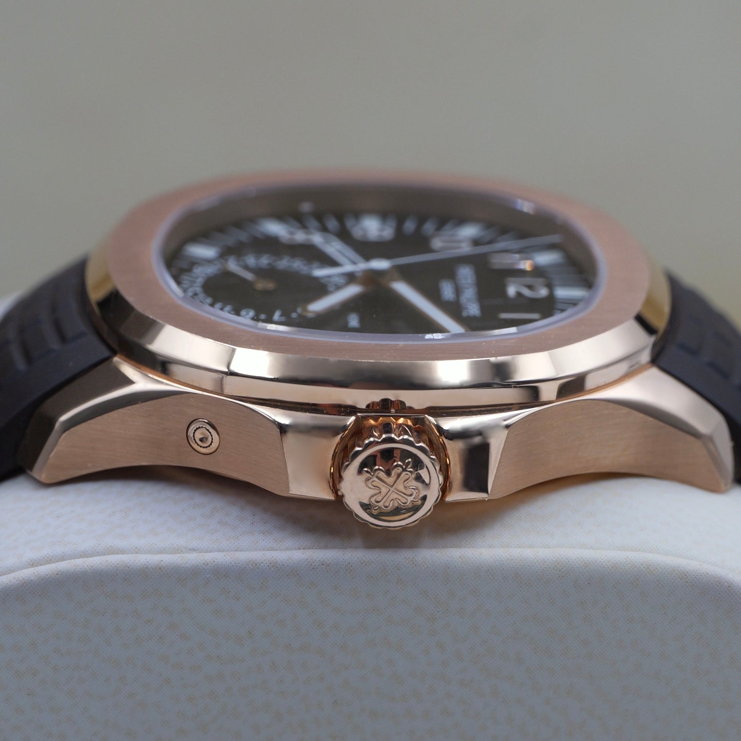 Patek Philippe Aquanaut Travel Time Rose Gold 5164R - Full Set (2022)