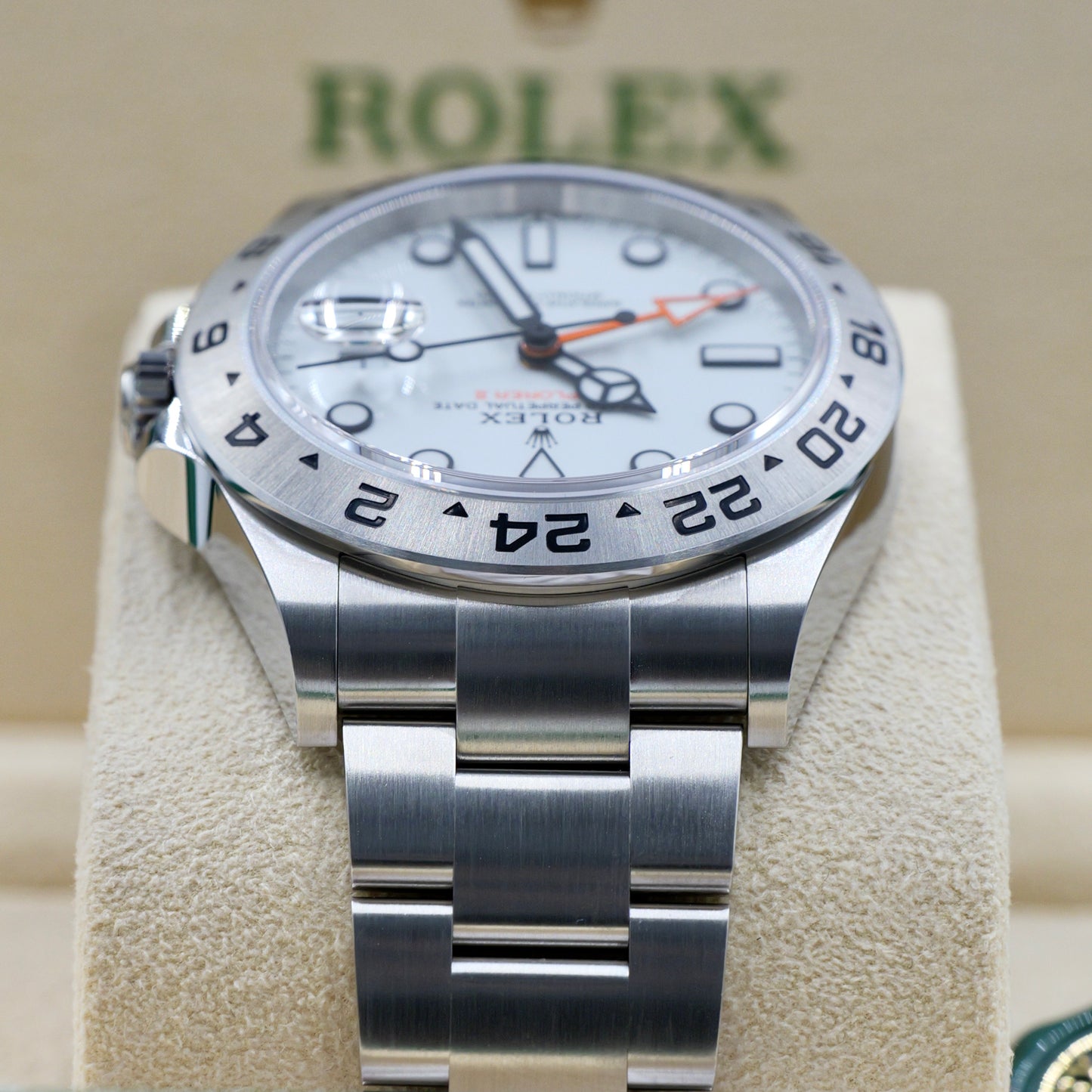 Rolex Explorer II White Dial 226570 - Full Set (2026)