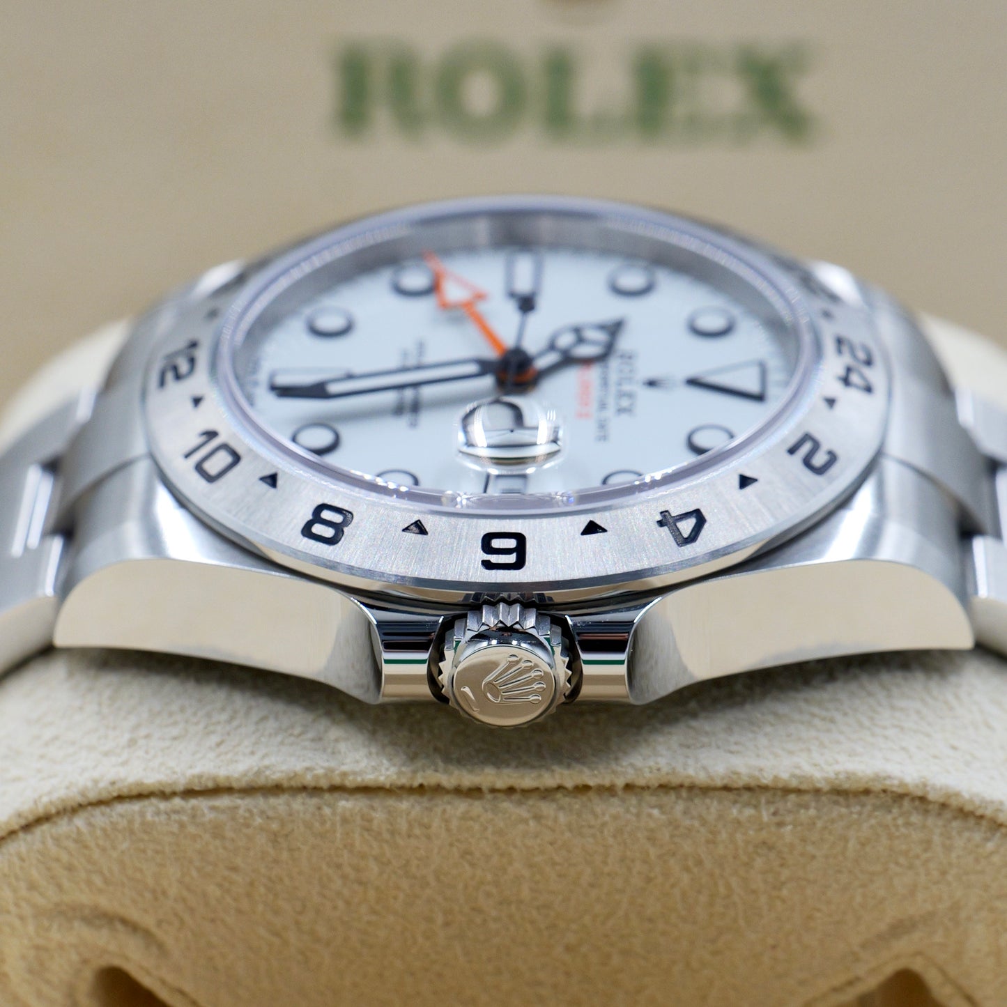 Rolex Explorer II White Dial 226570 - Full Set (2026)